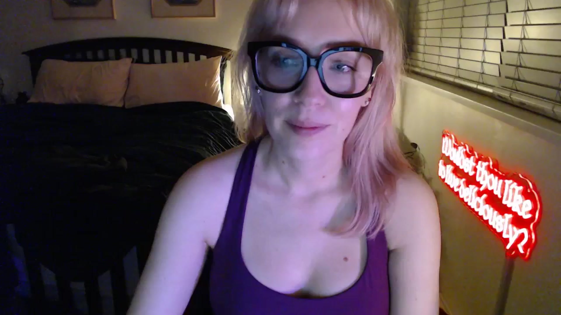 Gallery image thumbnail from NahlaHoney's myfreecams stream on, 02/25/2026, 04:18 image 14 of 20
