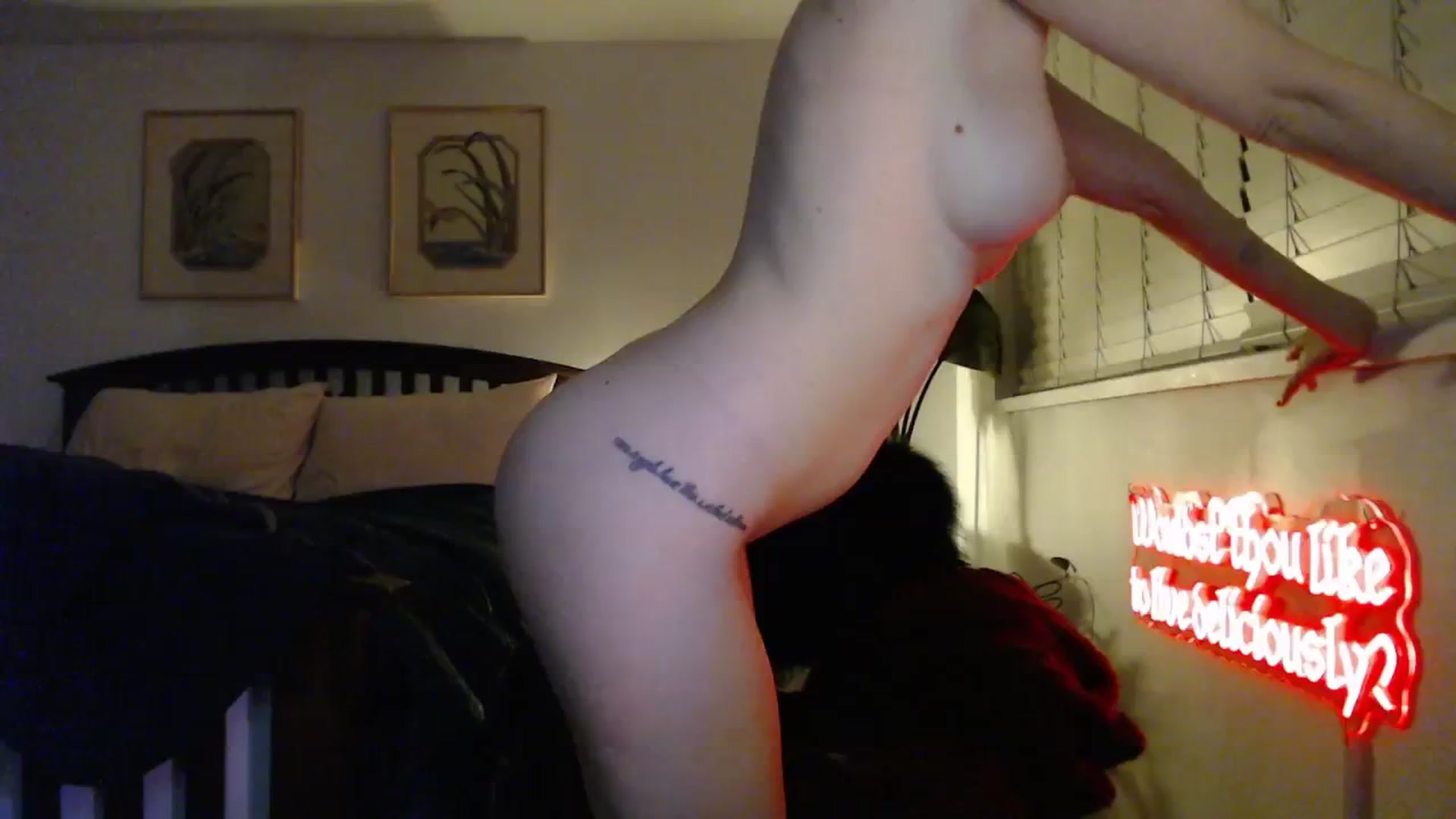 Gallery image thumbnail from NahlaHoney's myfreecams stream on, 02/25/2026, 05:06 image 6 of 20