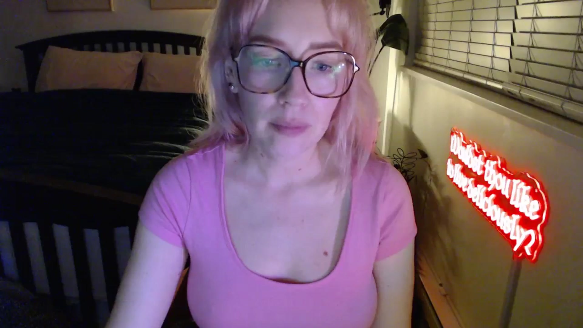 Gallery image thumbnail from NahlaHoney's myfreecams stream on, 03/07/2026, 04:25 image 11 of 20