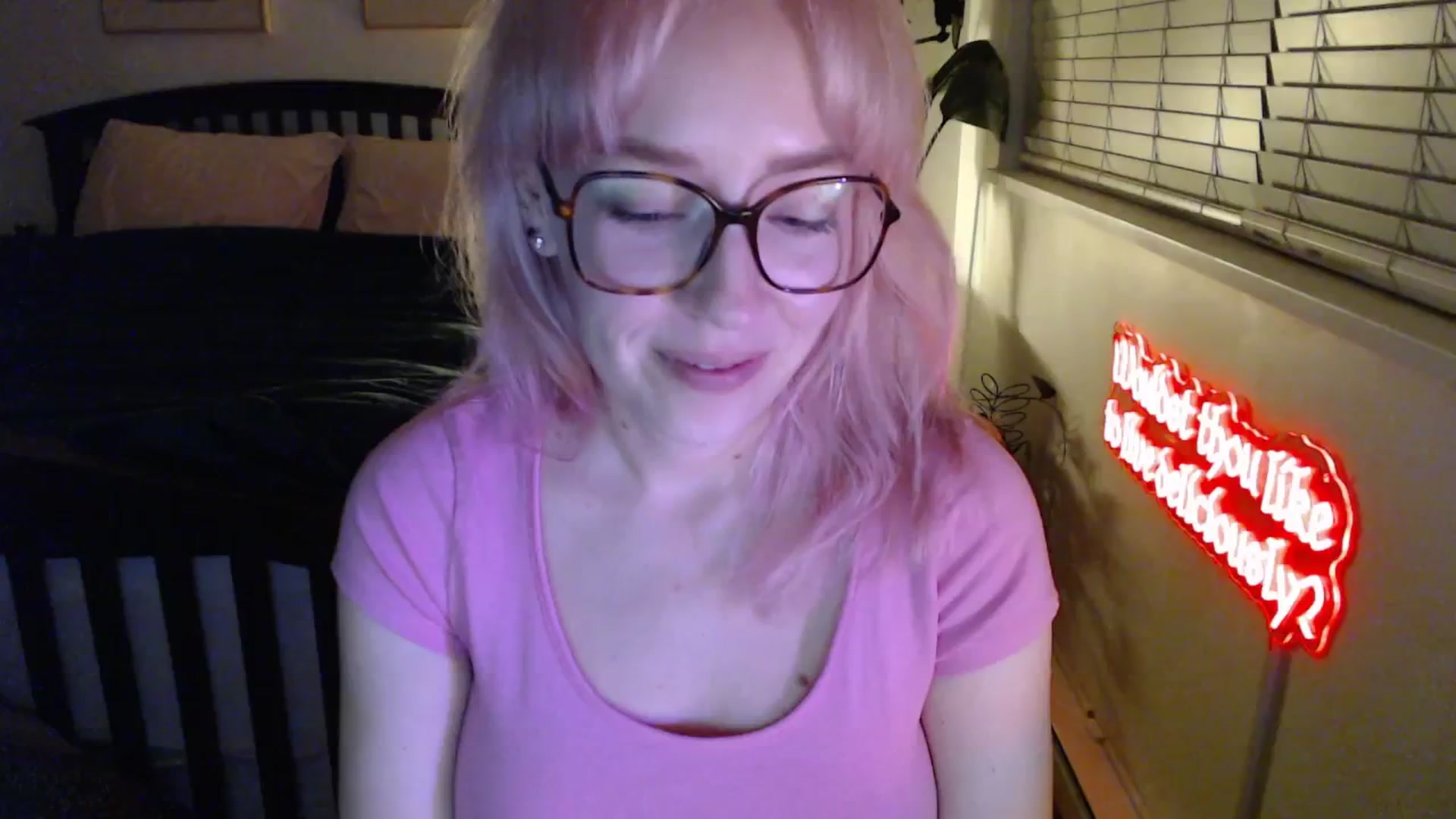 Gallery image thumbnail from NahlaHoney's myfreecams stream on, 03/07/2026, 04:25 image 3 of 20