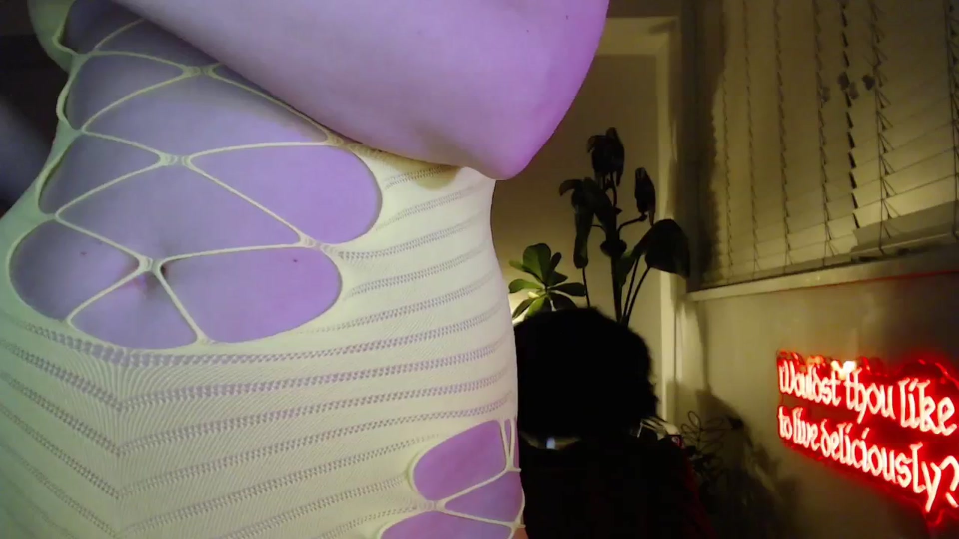 Gallery image thumbnail from NahlaHoney's myfreecams stream on, 03/07/2026, 04:25 image 14 of 20