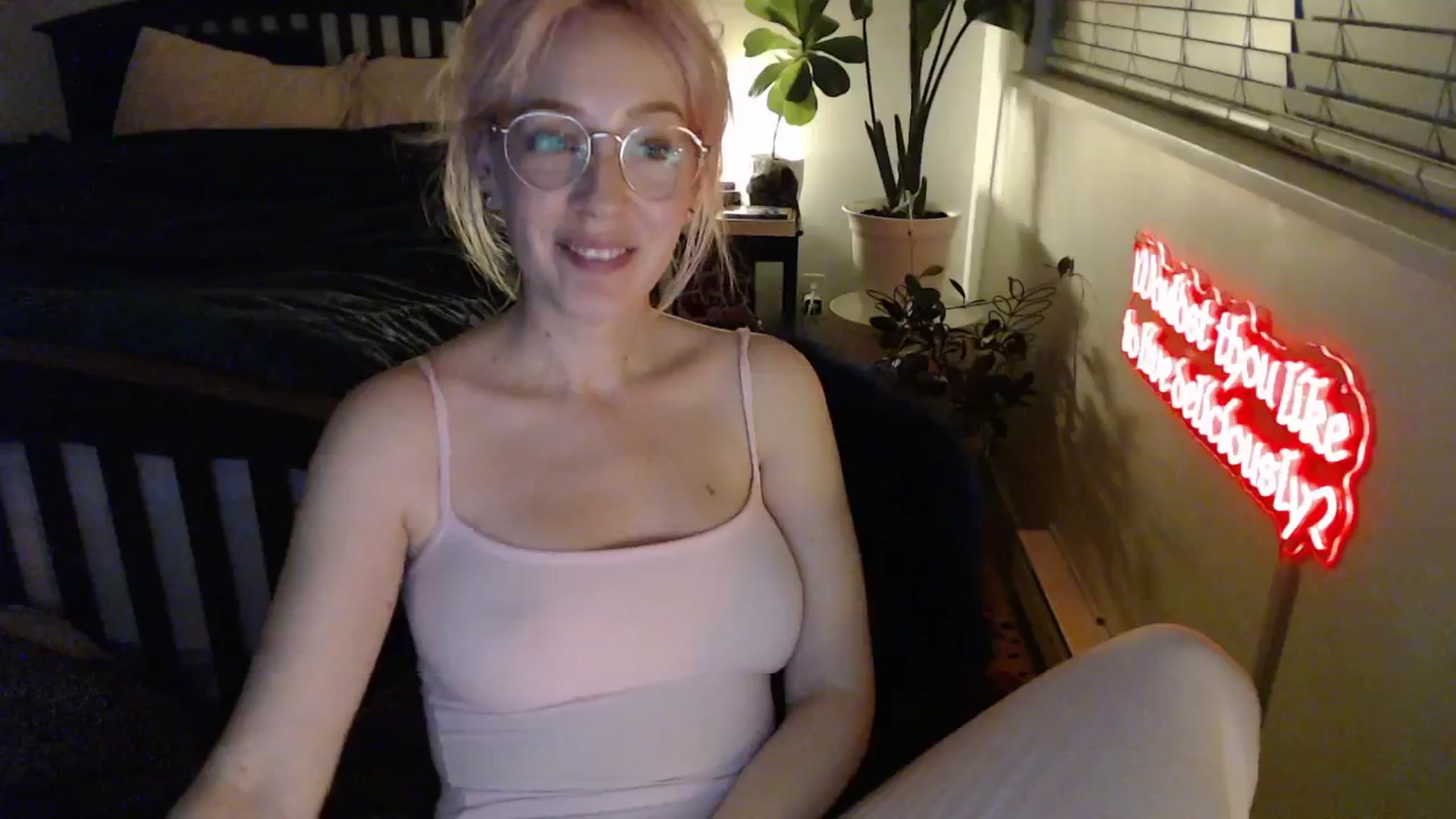 Gallery image thumbnail from NahlaHoney's myfreecams stream on, 03/09/2026, 04:09 image 7 of 20