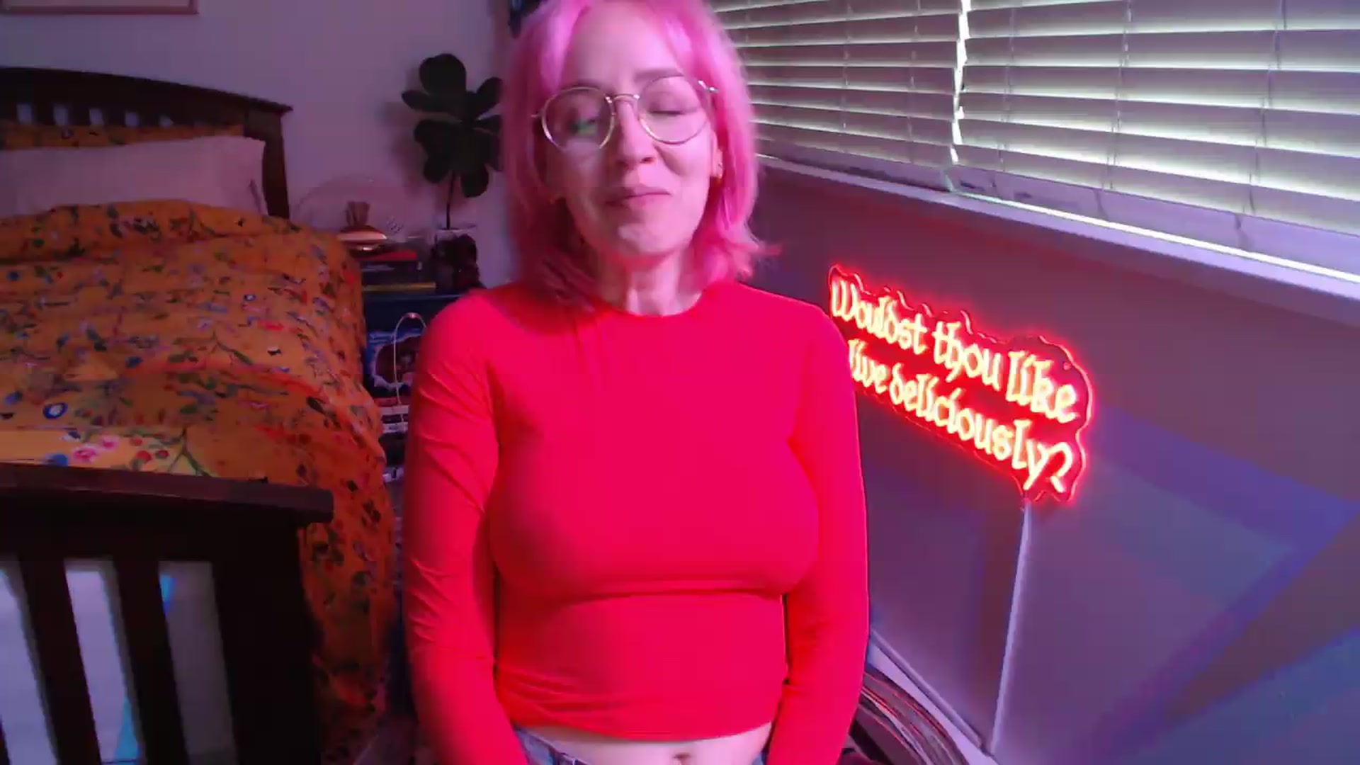 Gallery image thumbnail from NahlaHoney's myfreecams stream on, 05/18/2026, 03:47 image 6 of 20