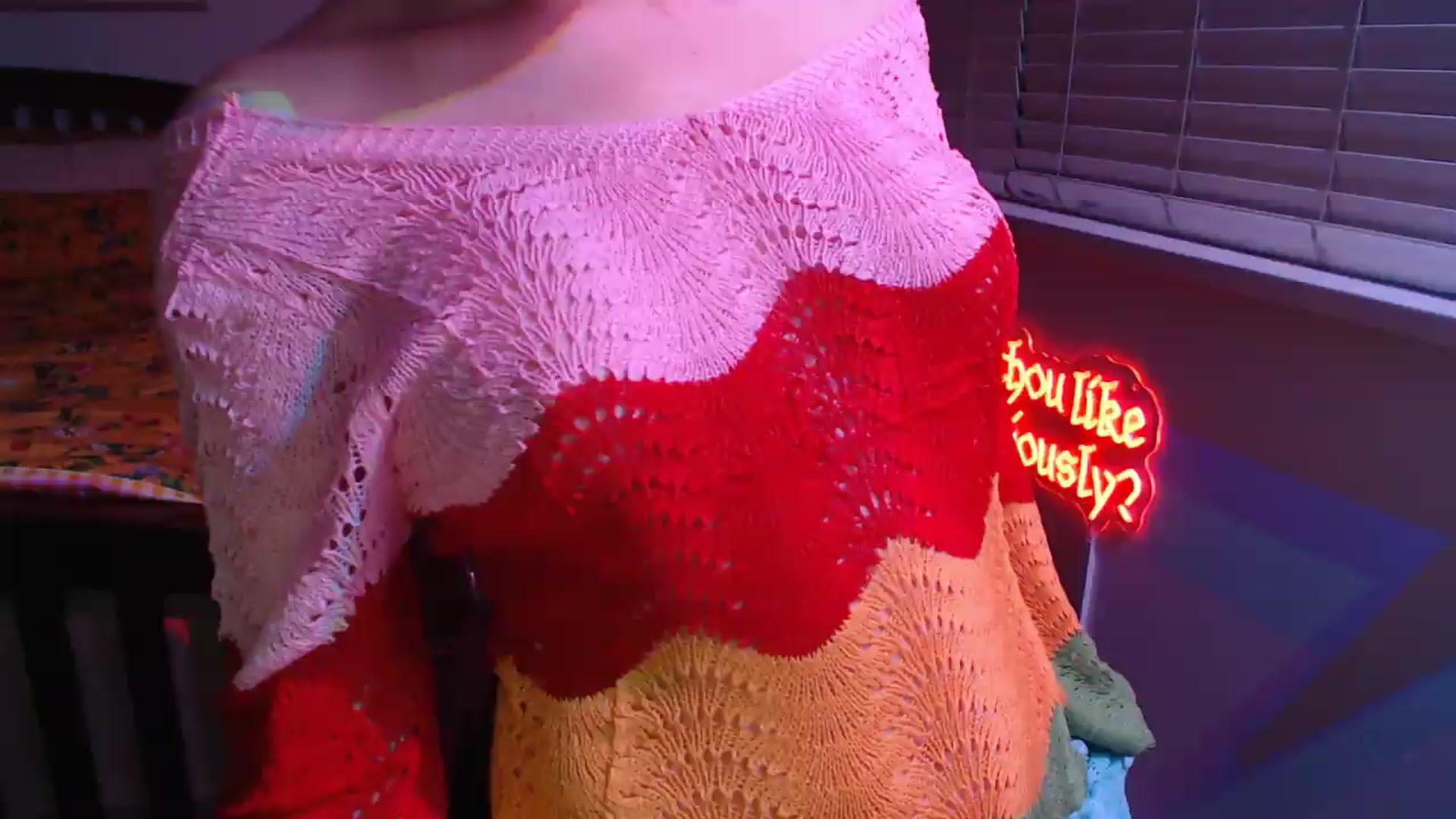 Gallery image thumbnail from NahlaHoney's myfreecams stream on, 05/19/2026, 04:39 image 18 of 20