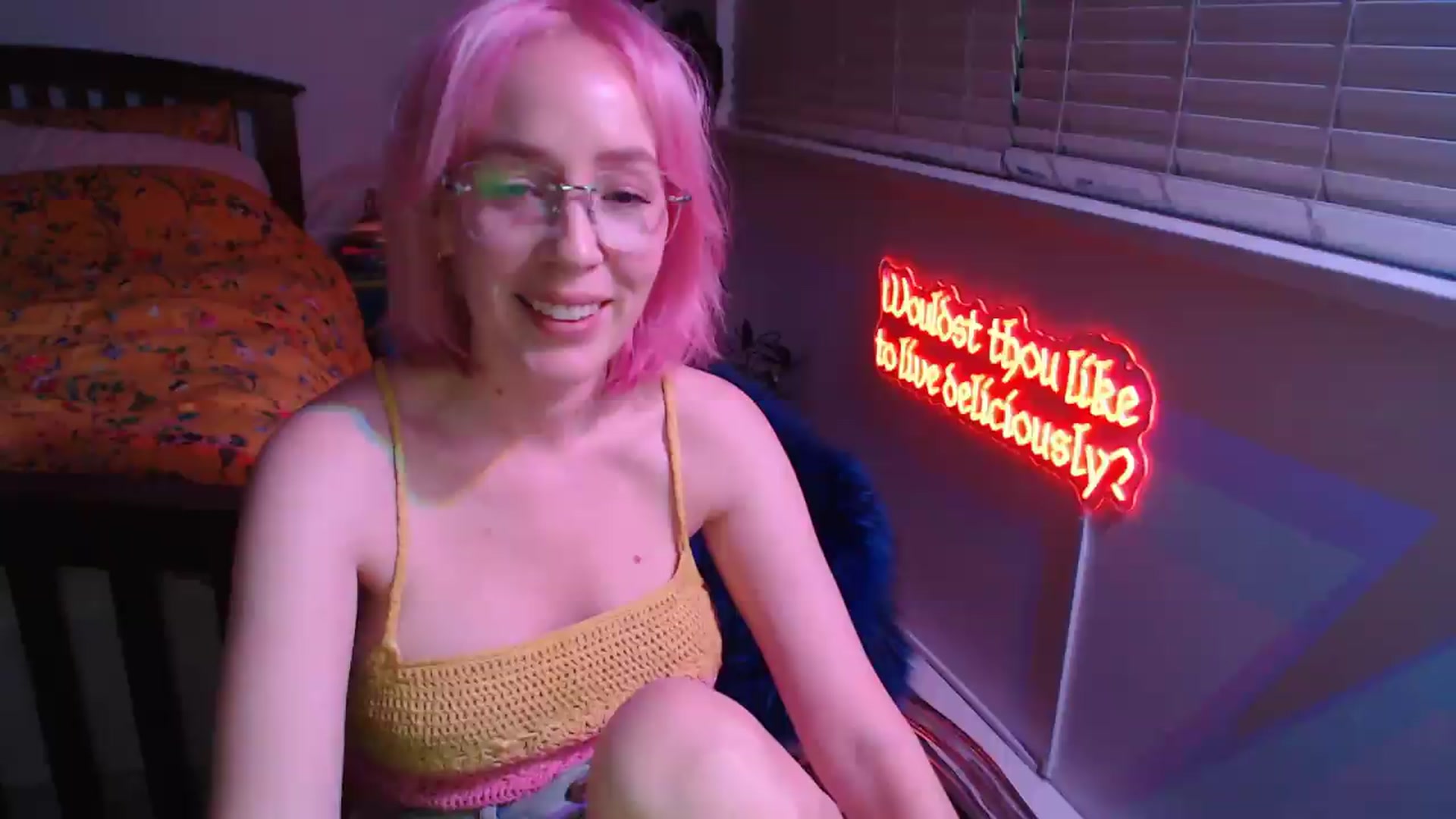 Gallery image thumbnail from NahlaHoney's myfreecams stream on, 05/22/2026, 05:04 image 15 of 20