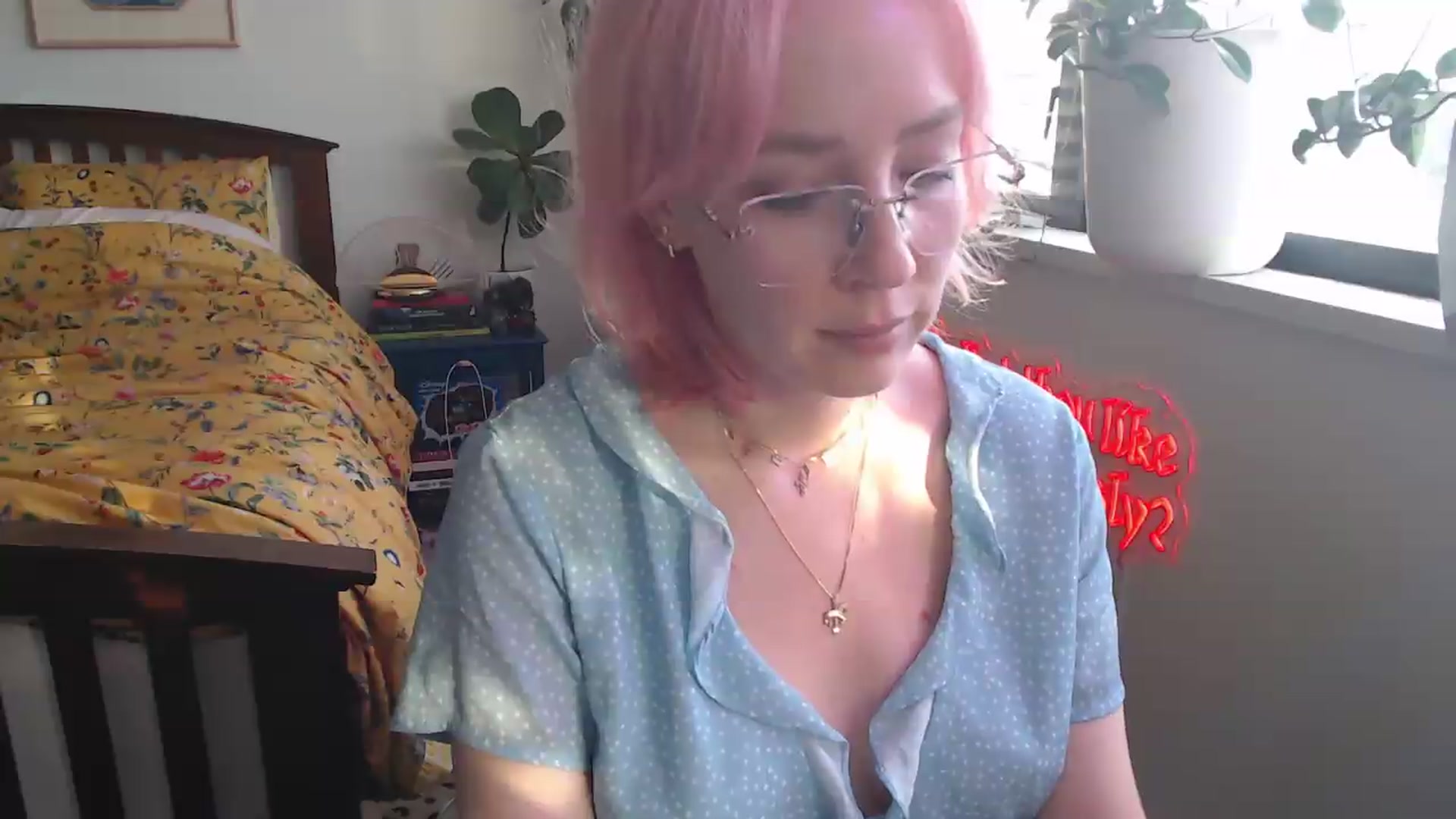 Gallery image thumbnail from NahlaHoney's myfreecams stream on, 05/23/2026, 03:12 image 16 of 20