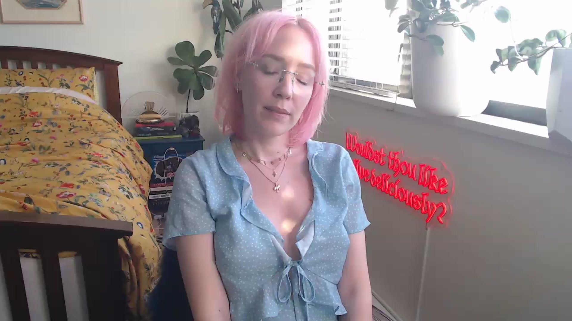 Gallery image thumbnail from NahlaHoney's myfreecams stream on, 05/23/2026, 03:12 image 2 of 20
