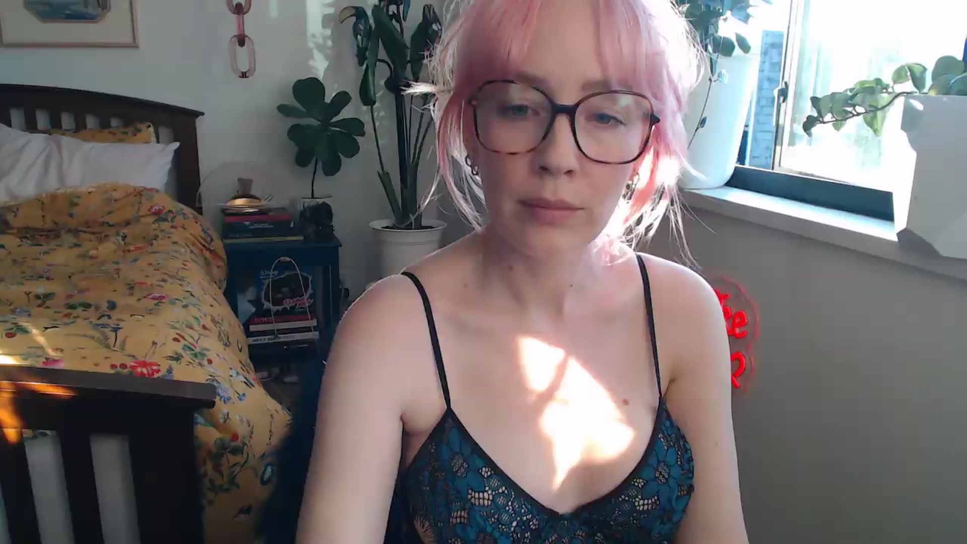 Gallery image thumbnail from NahlaHoney's myfreecams stream on, 06/02/2026, 03:37 image 18 of 20