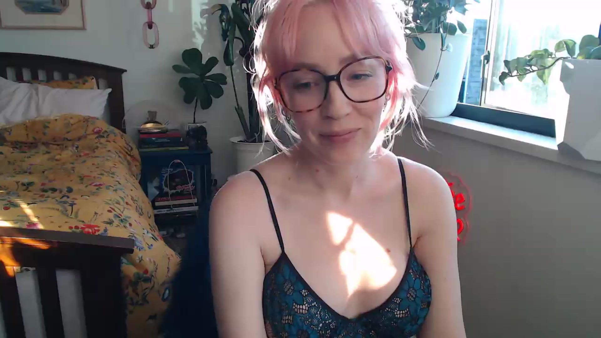Gallery image thumbnail from NahlaHoney's myfreecams stream on, 06/02/2026, 03:37 image 17 of 20