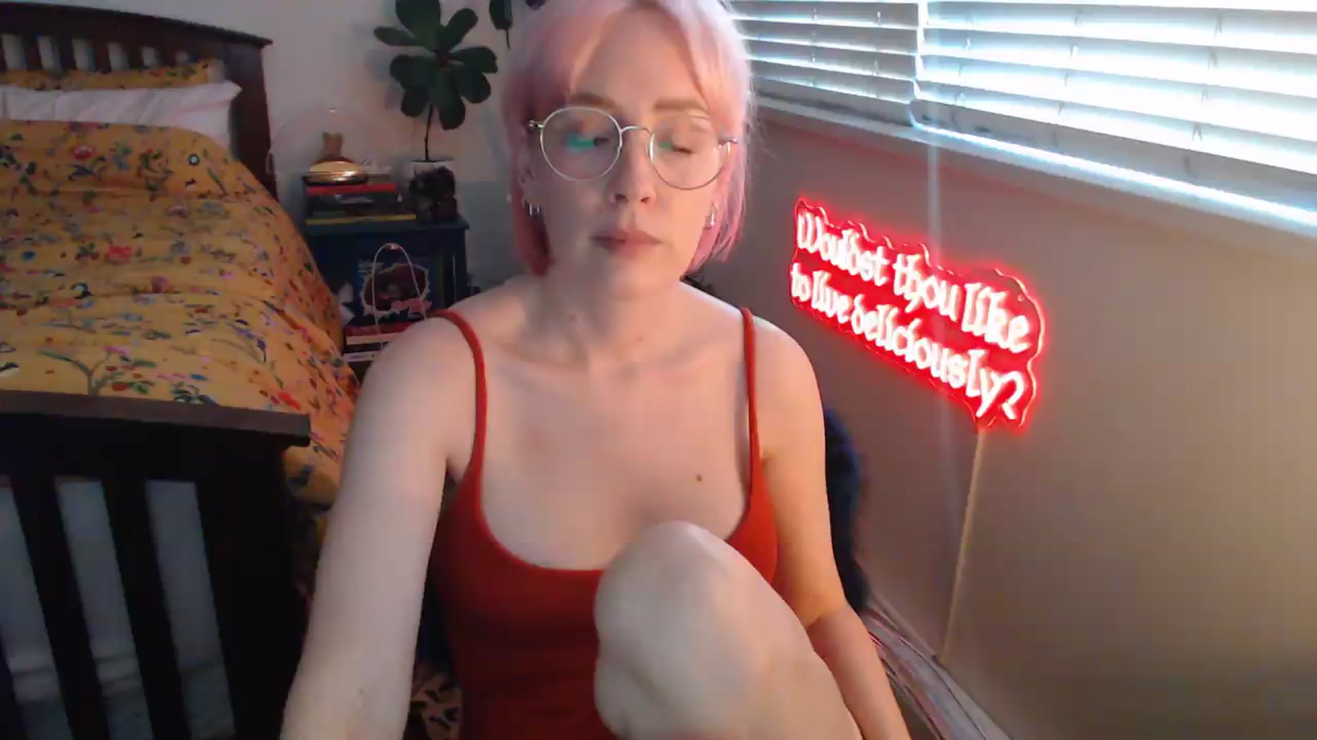 Gallery image thumbnail from NahlaHoney's myfreecams stream on, 06/03/2026, 03:53 image 13 of 20