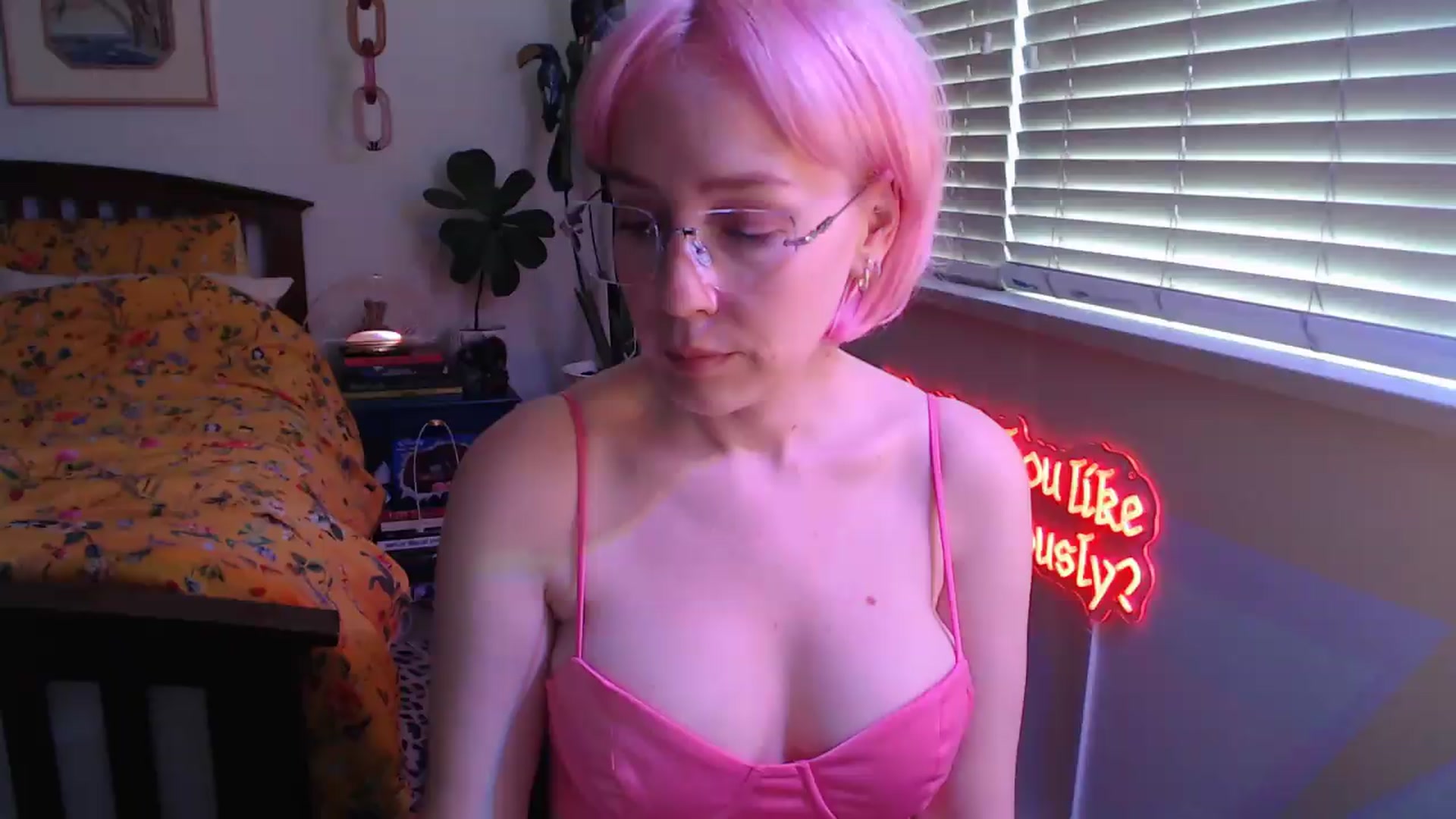 Gallery image thumbnail from NahlaHoney's myfreecams stream on, 06/04/2026, 04:45 image 5 of 20