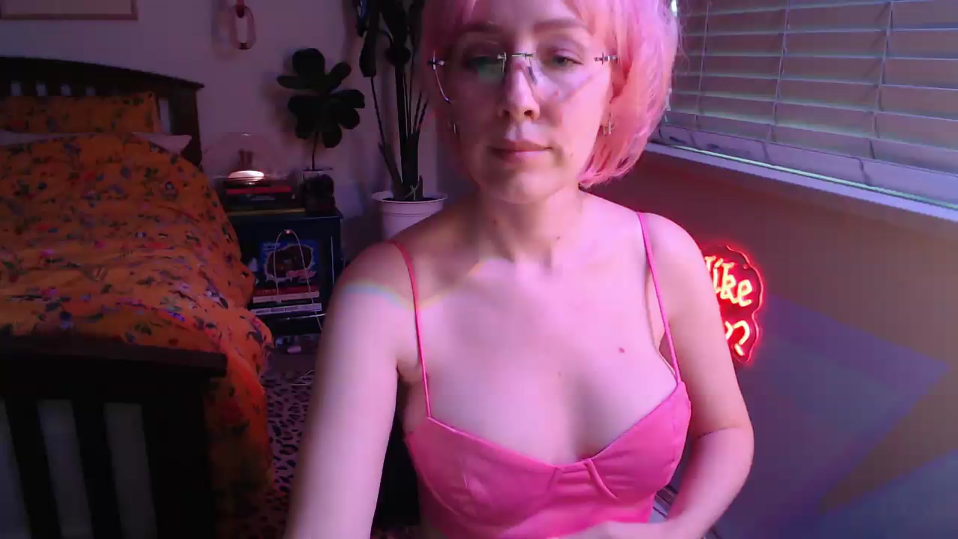 Gallery image thumbnail from NahlaHoney's myfreecams stream on, 06/04/2026, 04:45 image 13 of 20