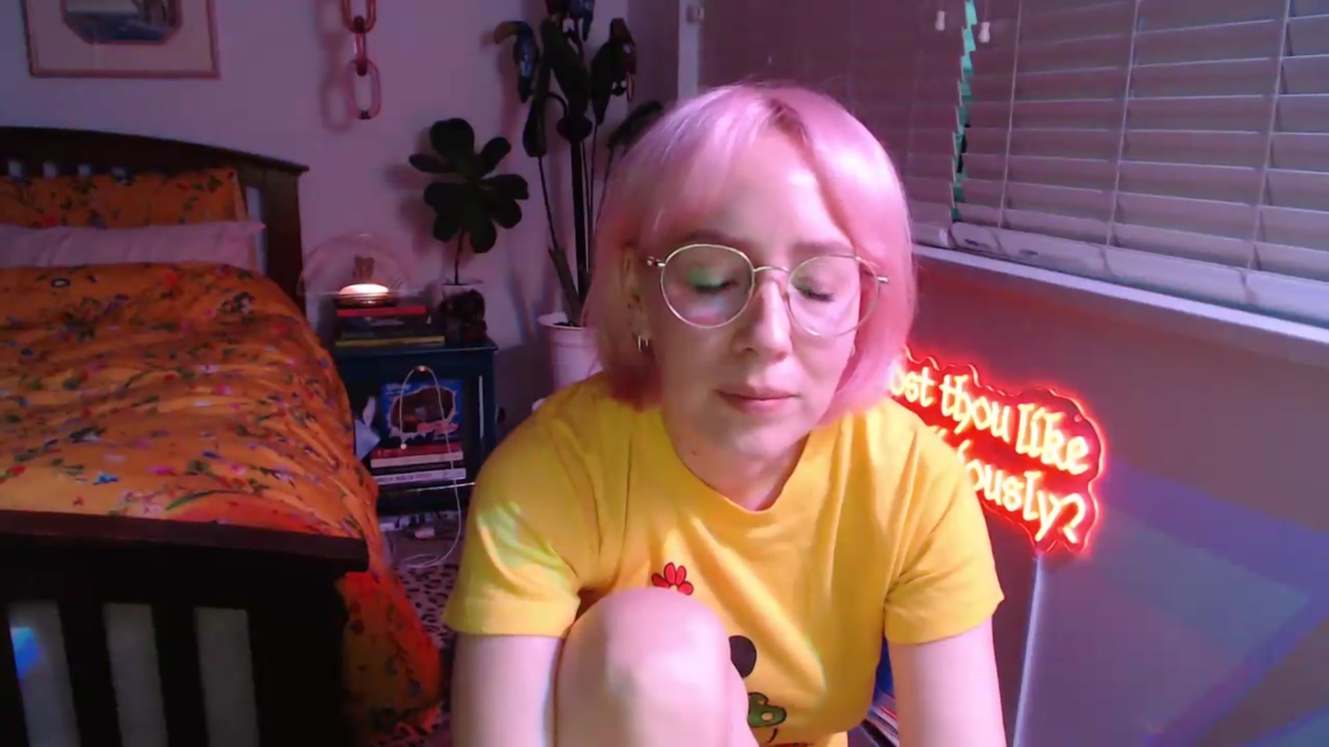 Gallery image thumbnail from NahlaHoney's myfreecams stream on, 06/05/2026, 04:26 image 10 of 20