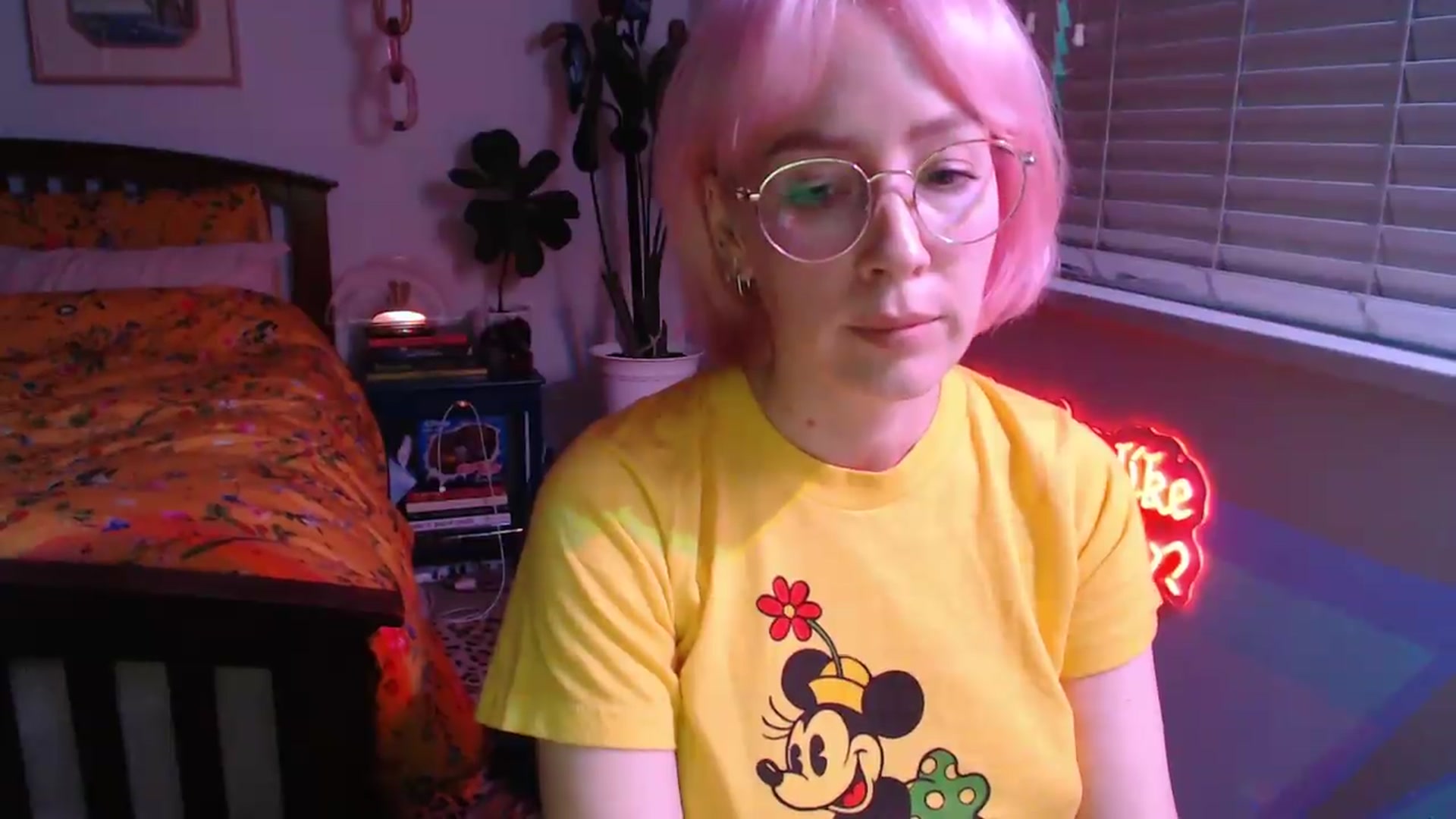 Gallery image thumbnail from NahlaHoney's myfreecams stream on, 06/05/2026, 04:26 image 18 of 20