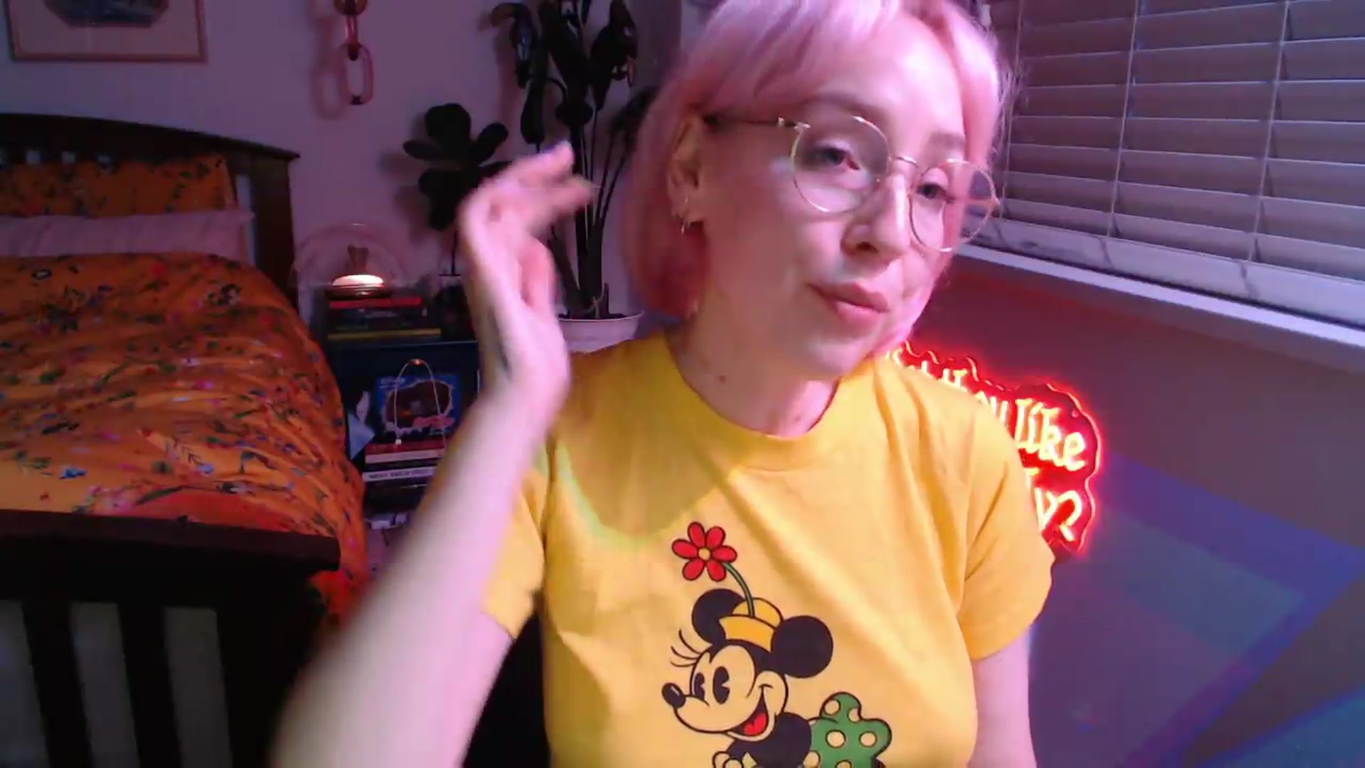 Gallery image thumbnail from NahlaHoney's myfreecams stream on, 06/05/2026, 05:27 image 17 of 20