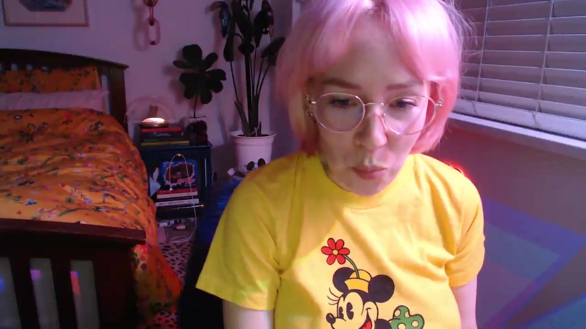 Gallery image thumbnail from NahlaHoney's myfreecams stream on, 06/05/2026, 05:27 image 14 of 20