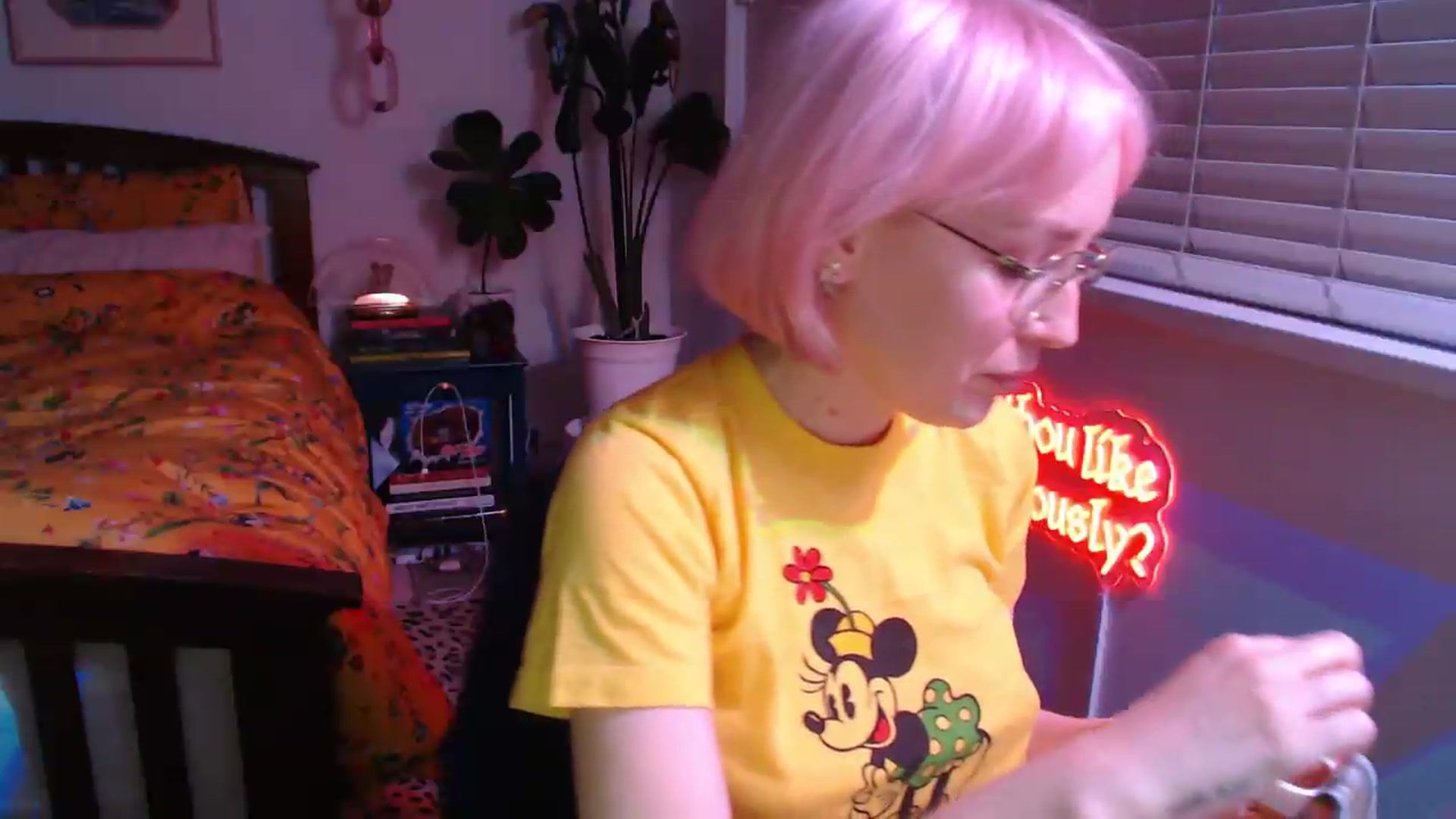 Gallery image thumbnail from NahlaHoney's myfreecams stream on, 06/05/2026, 05:27 image 10 of 20