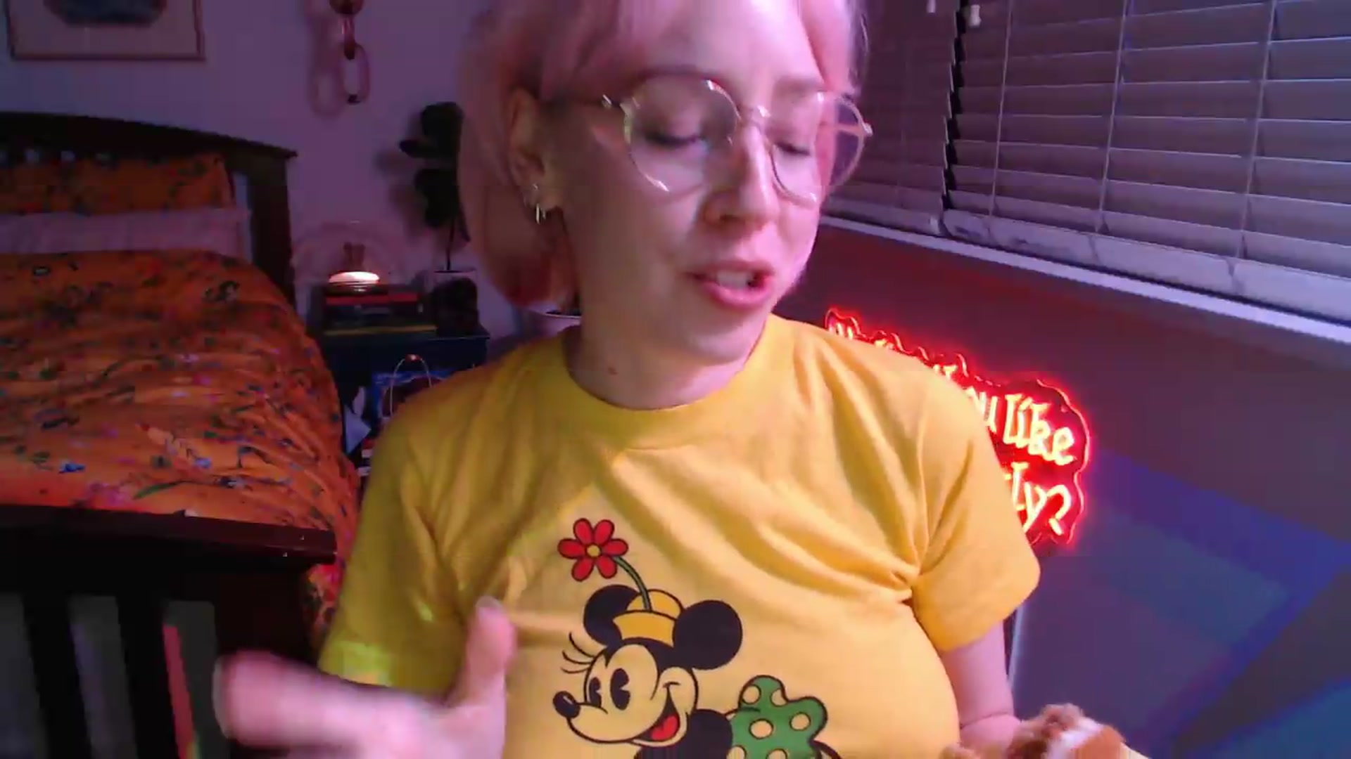 Gallery image thumbnail from NahlaHoney's myfreecams stream on, 06/05/2026, 05:27 image 15 of 20