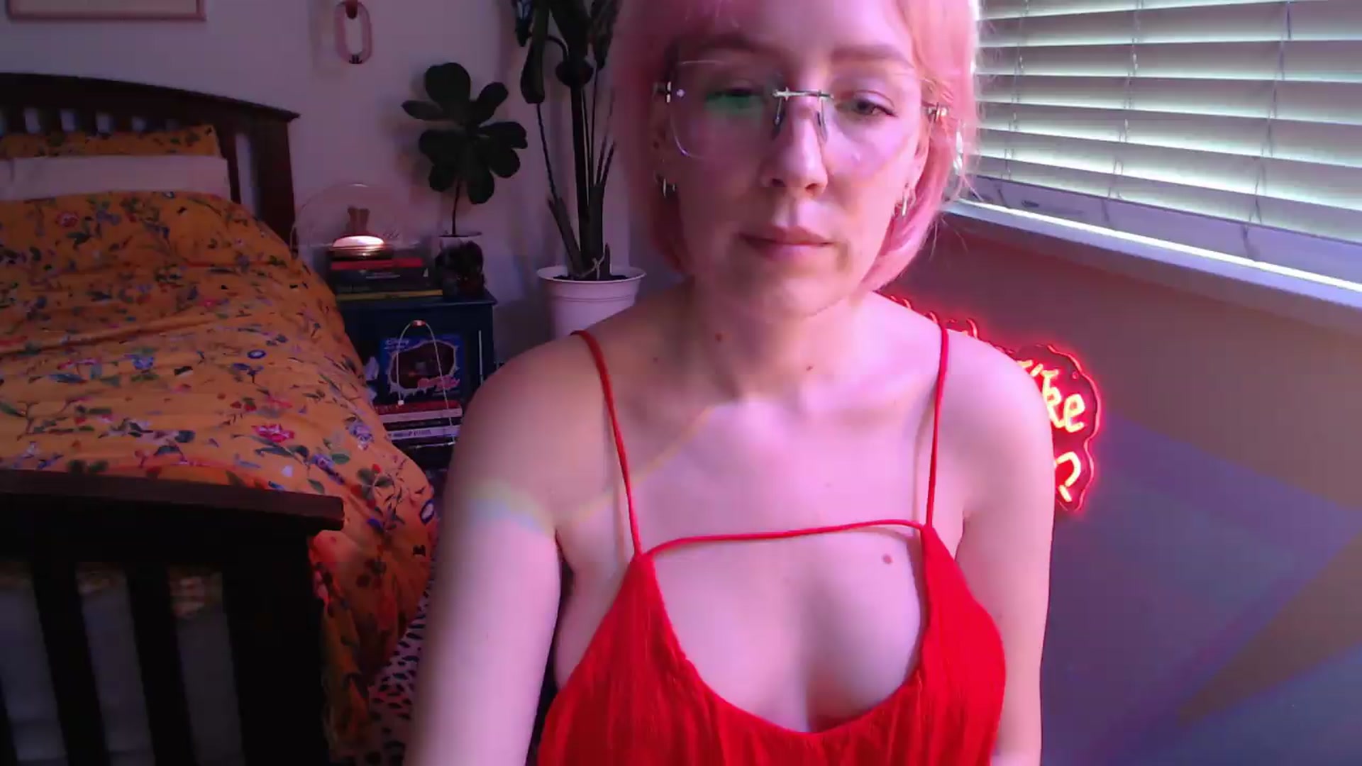 Gallery image thumbnail from NahlaHoney's myfreecams stream on, 06/06/2026, 03:19 image 17 of 20