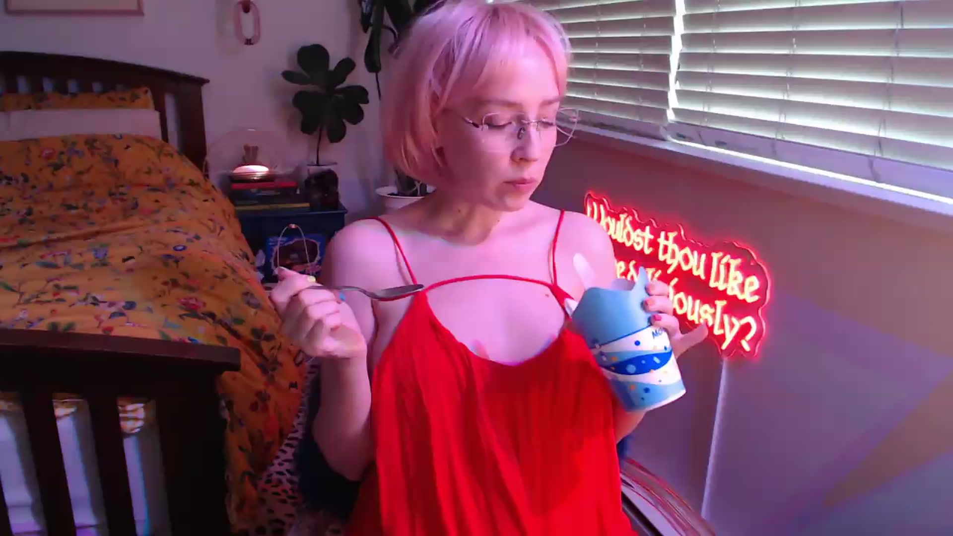 Gallery image thumbnail from NahlaHoney's myfreecams stream on, 06/06/2026, 03:19 image 10 of 20