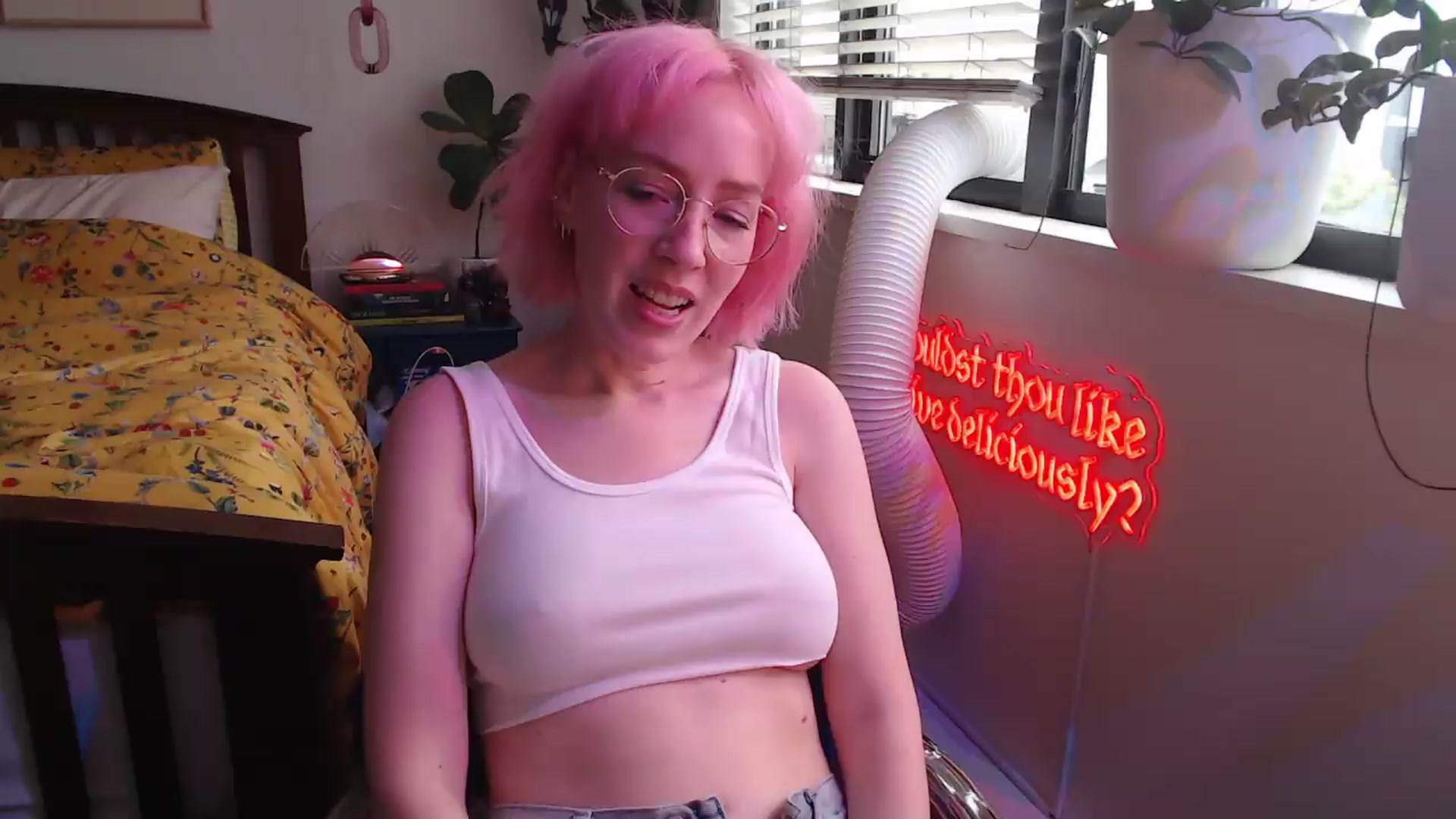 Gallery image thumbnail from NahlaHoney's myfreecams stream on, 06/16/2026, 04:04 image 11 of 20