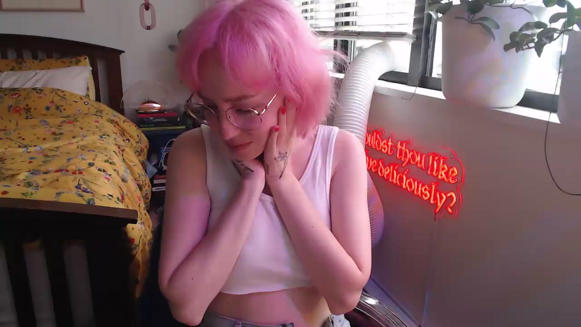 Gallery image thumbnail from NahlaHoney's myfreecams stream on, 06/16/2026, 04:04 image 6 of 20