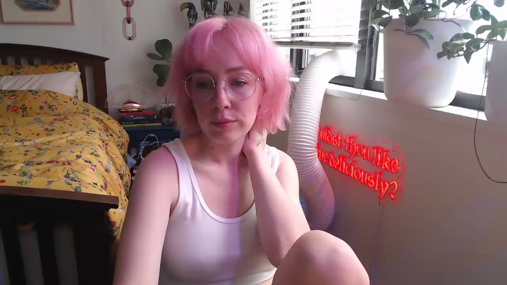 Gallery image thumbnail from NahlaHoney's myfreecams stream on, 06/16/2026, 04:04 image 2 of 20