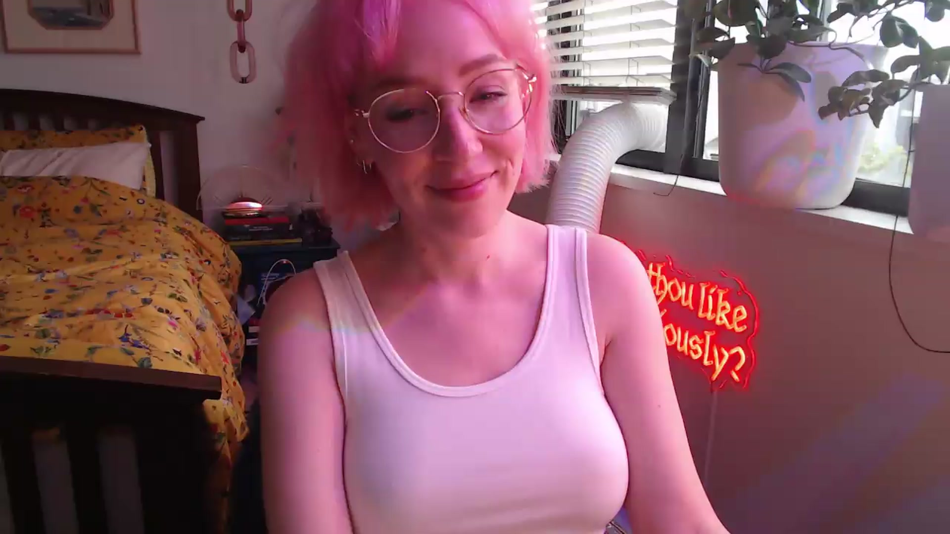 Gallery image thumbnail from NahlaHoney's myfreecams stream on, 06/16/2026, 04:04 image 14 of 20