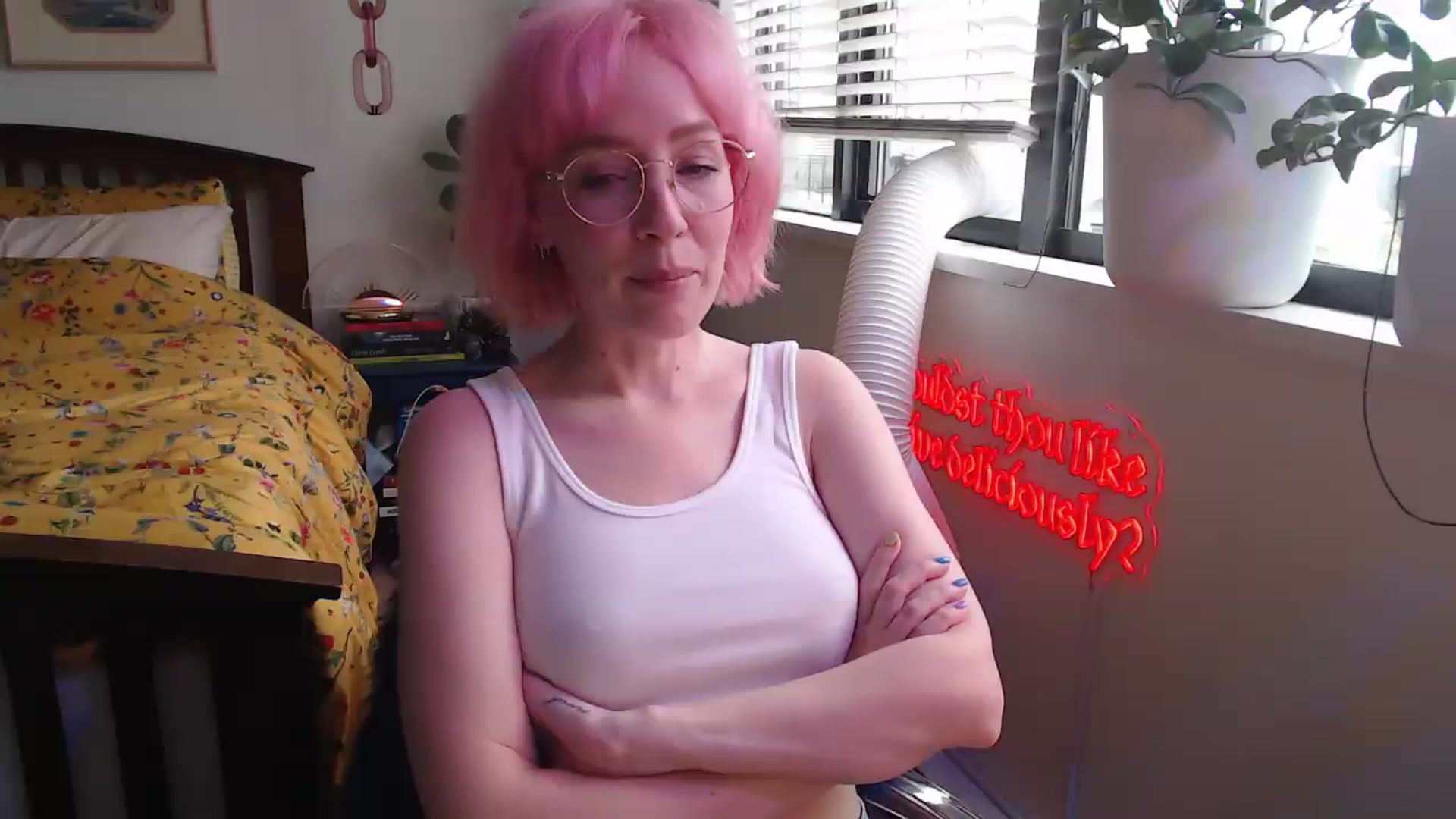 Gallery image thumbnail from NahlaHoney's myfreecams stream on, 06/16/2026, 04:04 image 4 of 20