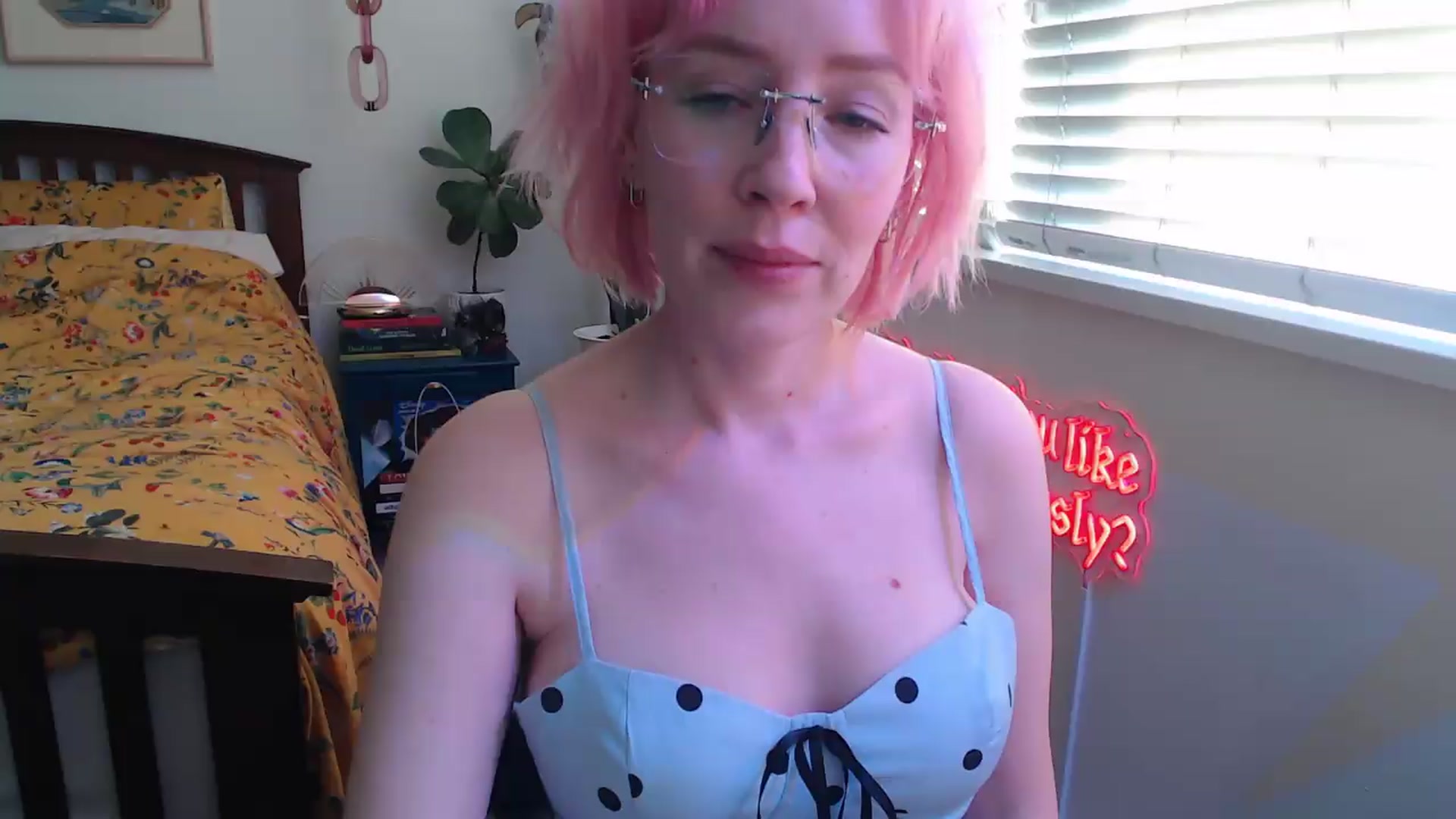 Gallery image thumbnail from NahlaHoney's myfreecams stream on, 06/19/2026, 03:54 image 15 of 20