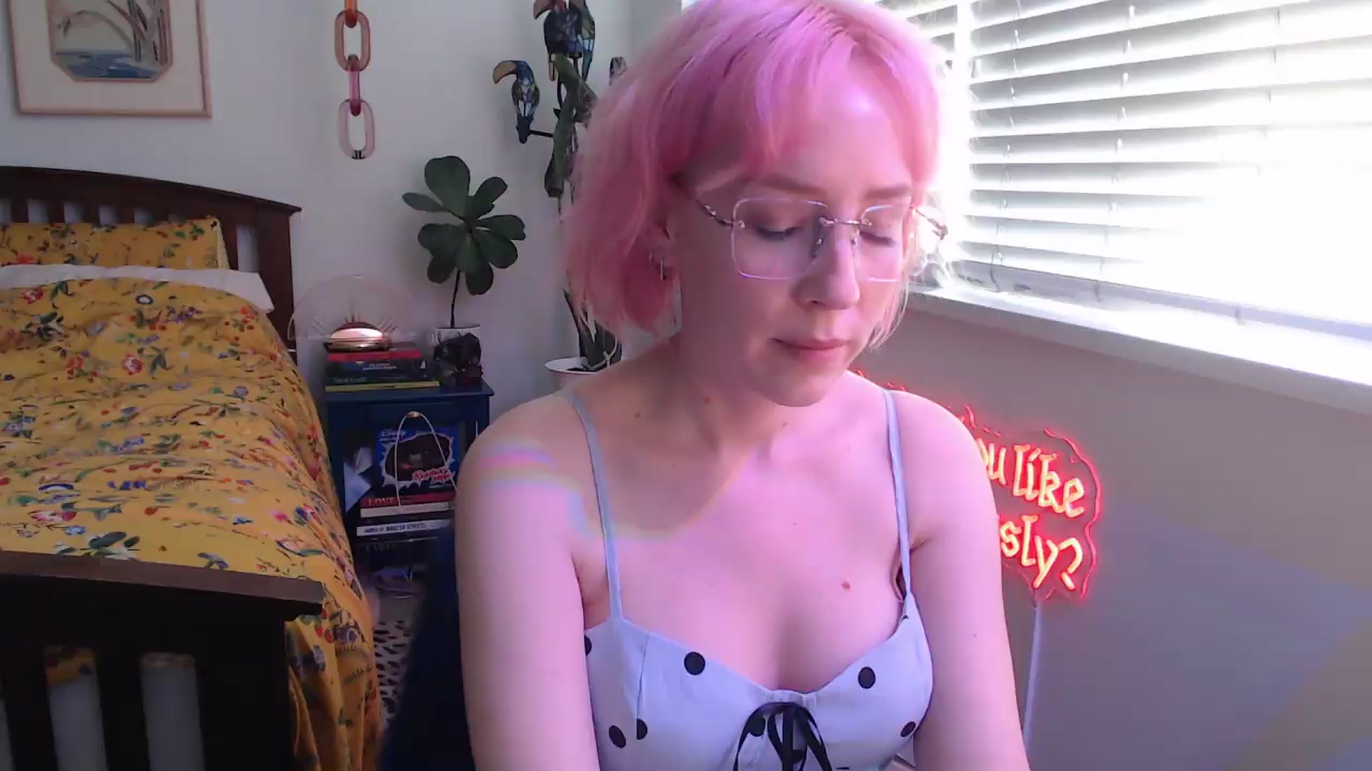 Gallery image thumbnail from NahlaHoney's myfreecams stream on, 06/19/2026, 03:54 image 2 of 20