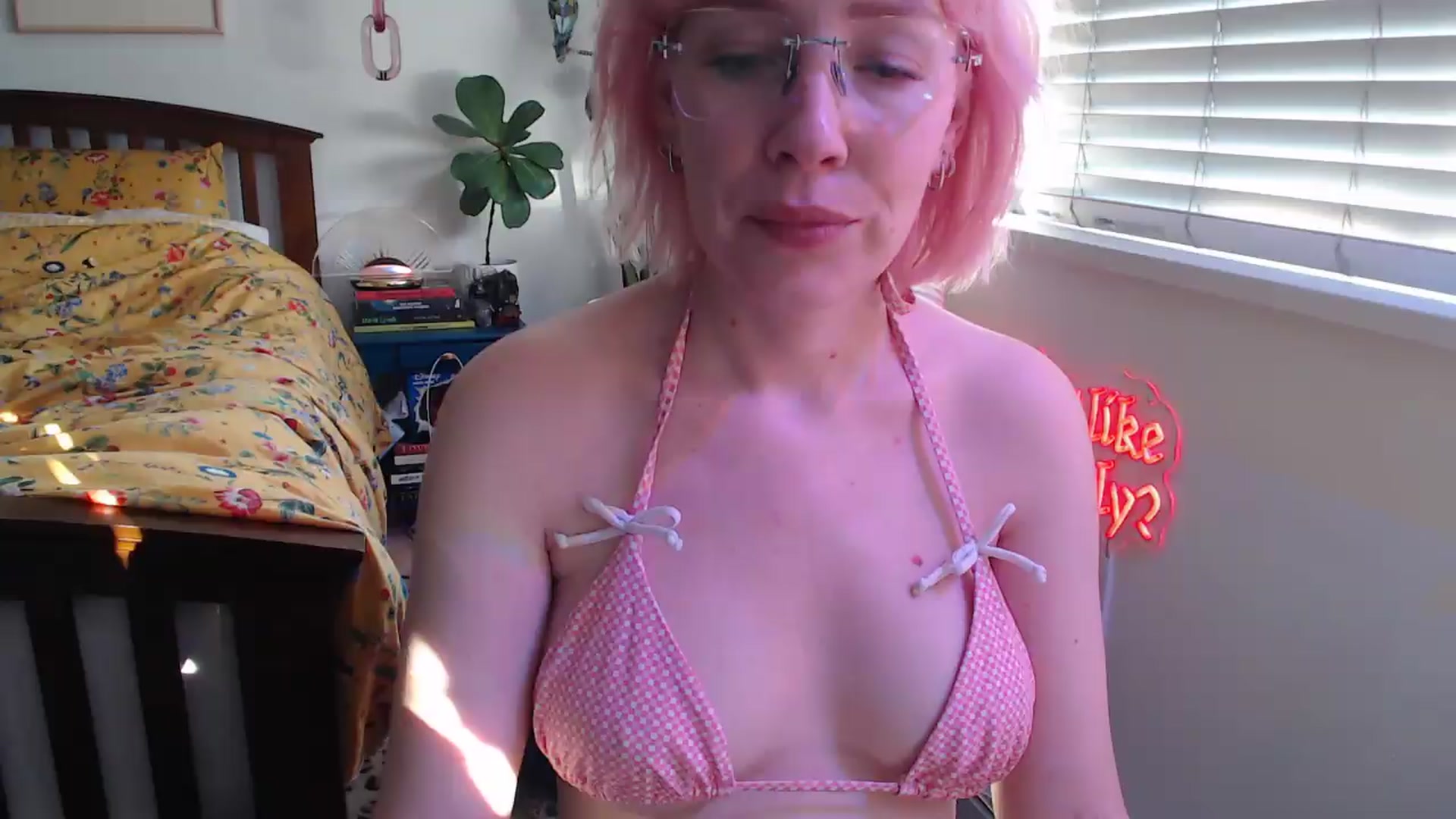 Gallery image thumbnail from NahlaHoney's myfreecams stream on, 06/25/2026, 03:16 image 15 of 20
