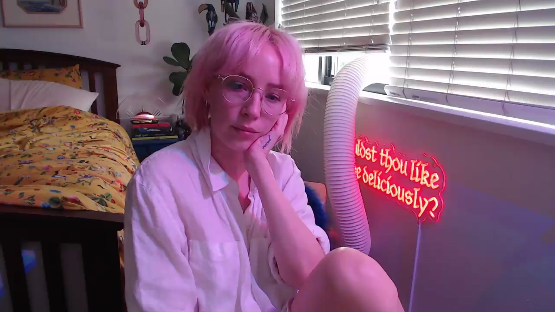 Gallery image thumbnail from NahlaHoney's myfreecams stream on, 06/27/2026, 02:36 image 6 of 20