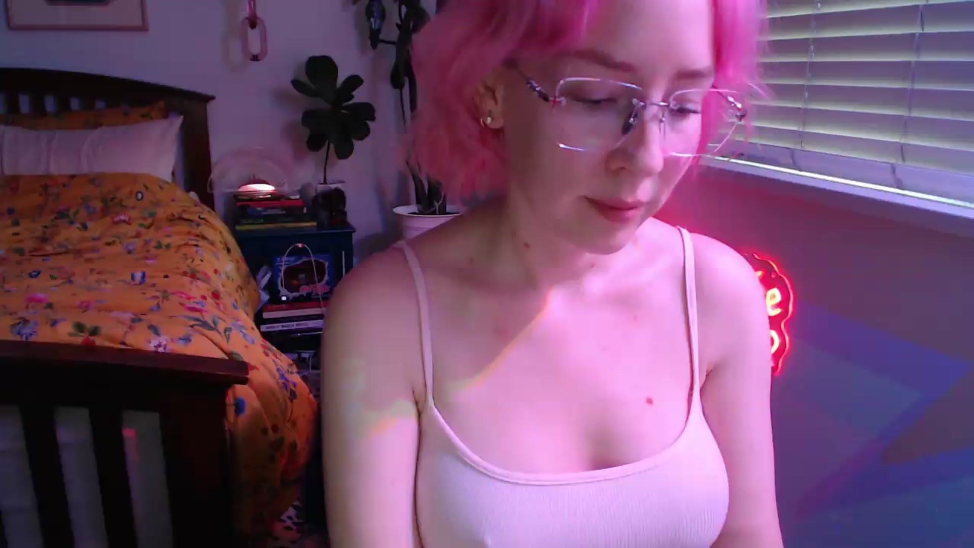 Gallery image thumbnail from NahlaHoney's myfreecams stream on, 07/03/2026, 03:44 image 15 of 20