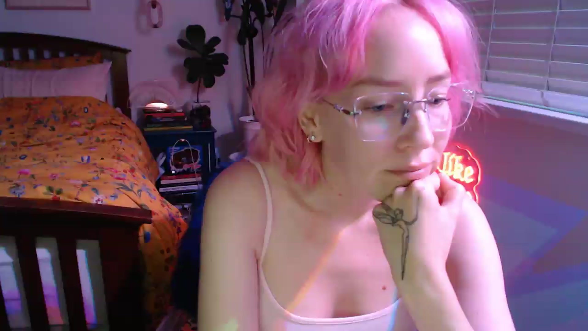 Gallery image thumbnail from NahlaHoney's myfreecams stream on, 07/03/2026, 04:54 image 5 of 20