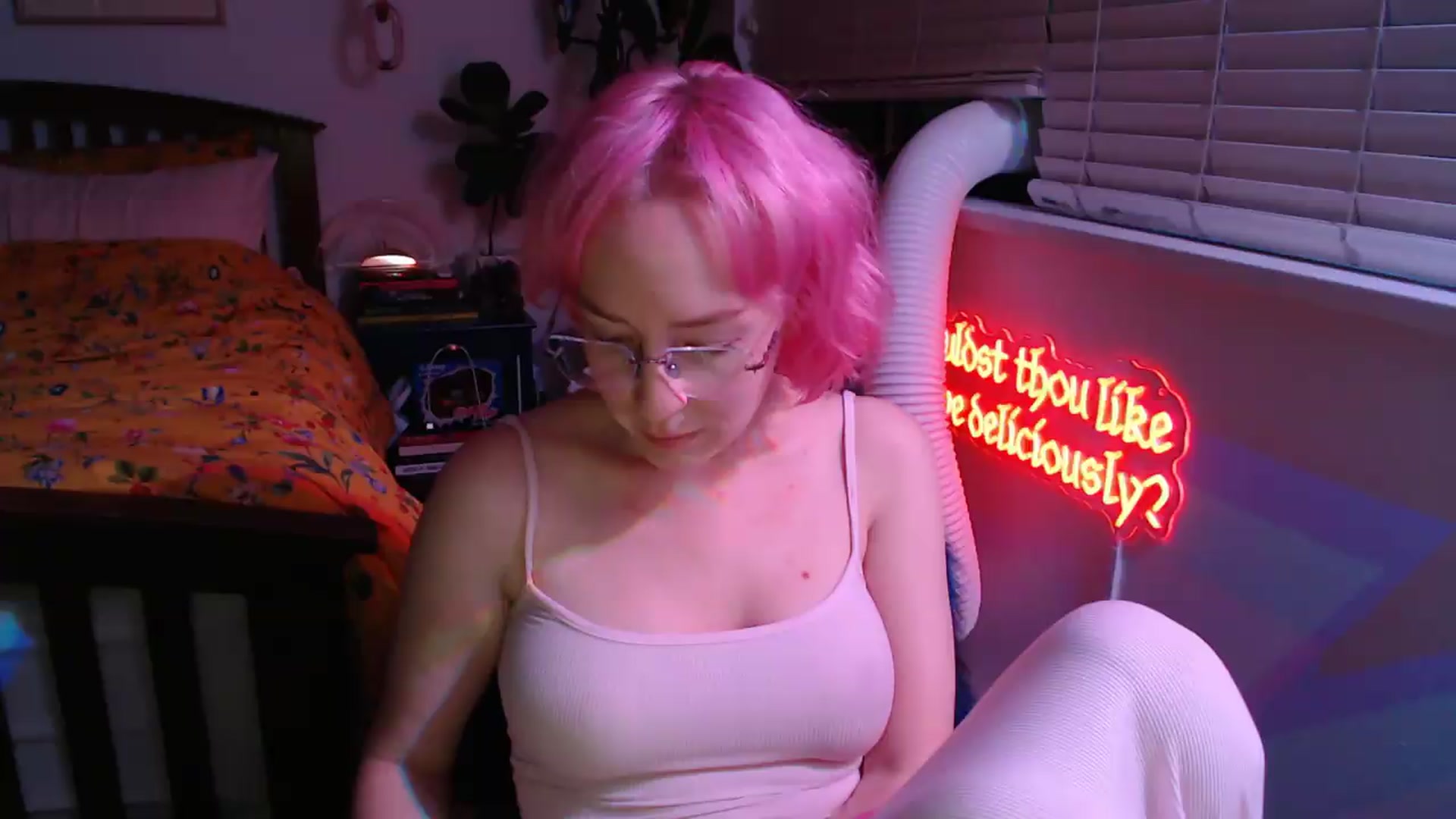 Gallery image thumbnail from NahlaHoney's myfreecams stream on, 07/03/2026, 04:54 image 20 of 20