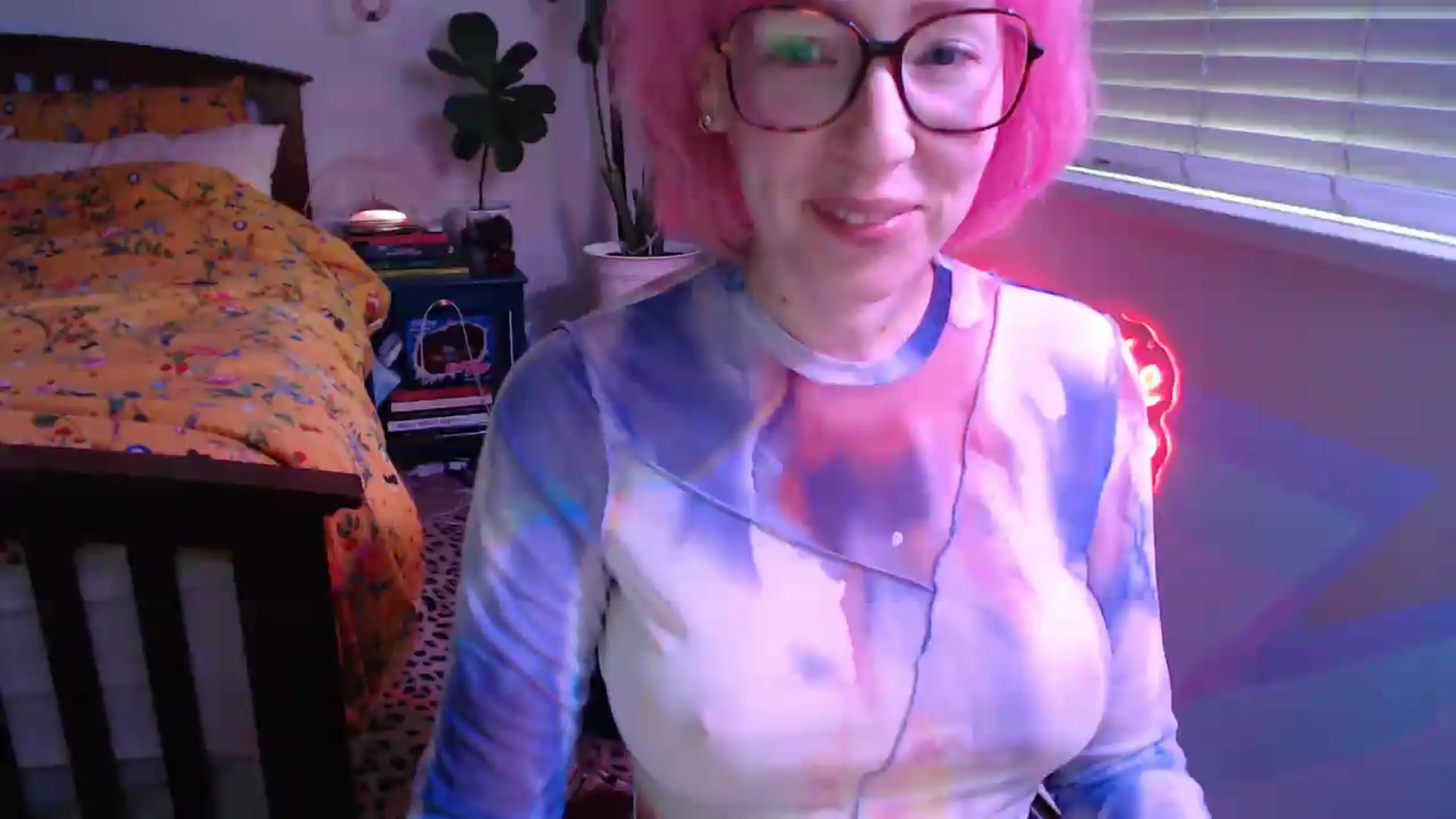 Gallery image thumbnail from NahlaHoney's myfreecams stream on, 07/04/2026, 04:33 image 15 of 20
