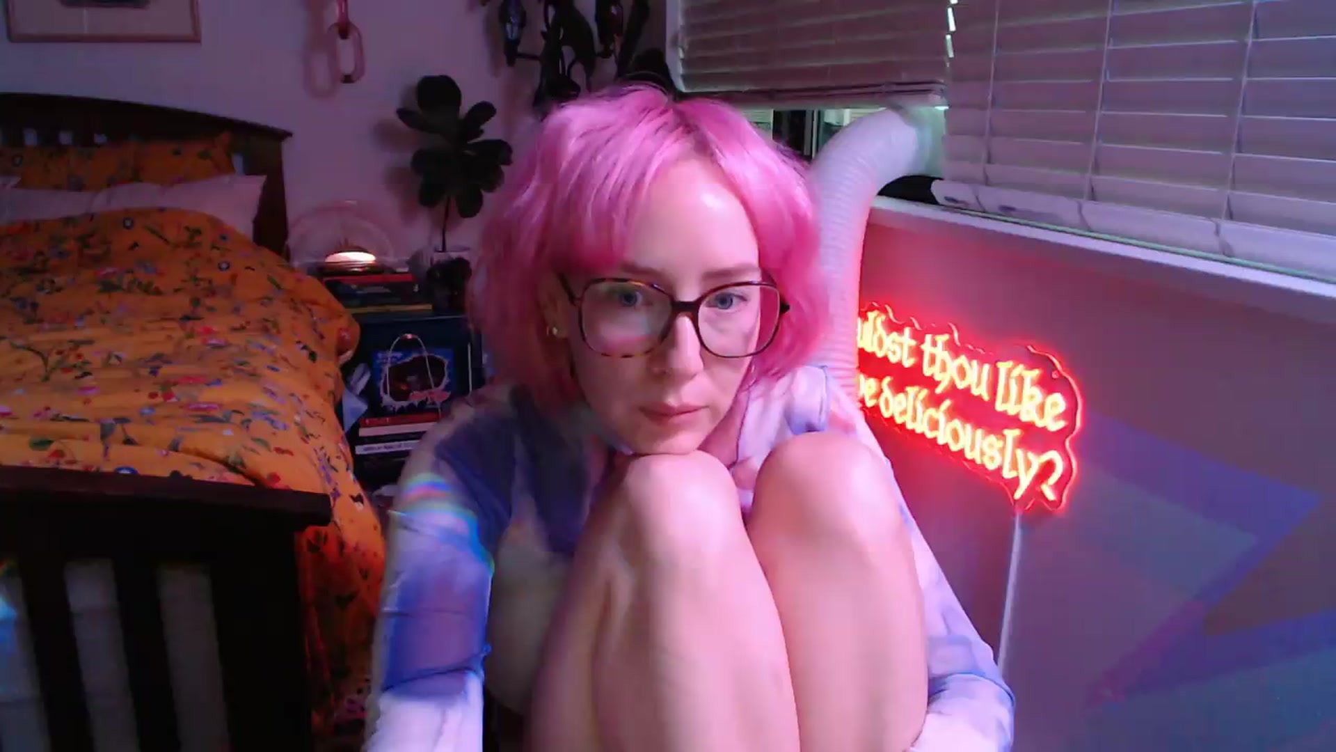 Gallery image thumbnail from NahlaHoney's myfreecams stream on, 07/04/2026, 04:33 image 19 of 20