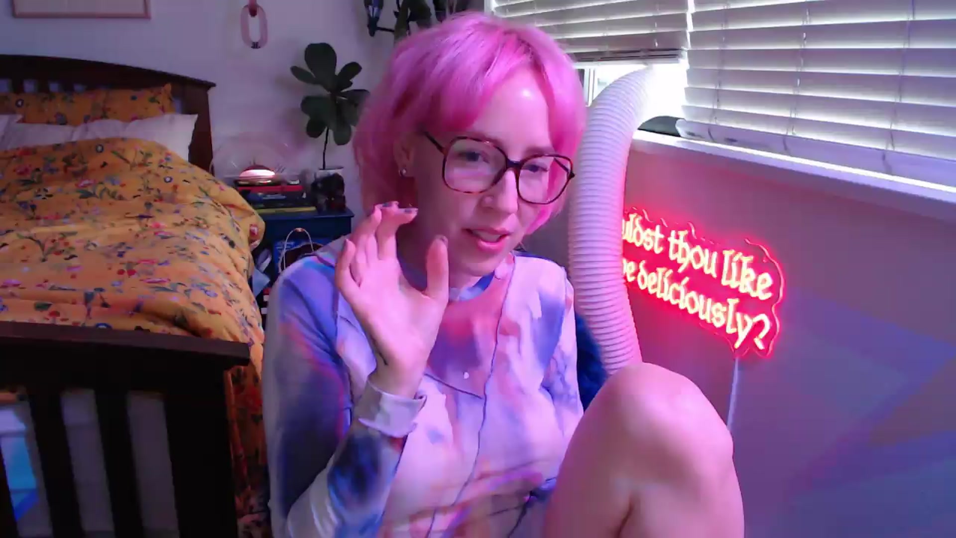 Gallery image thumbnail from NahlaHoney's myfreecams stream on, 07/04/2026, 04:33 image 4 of 20