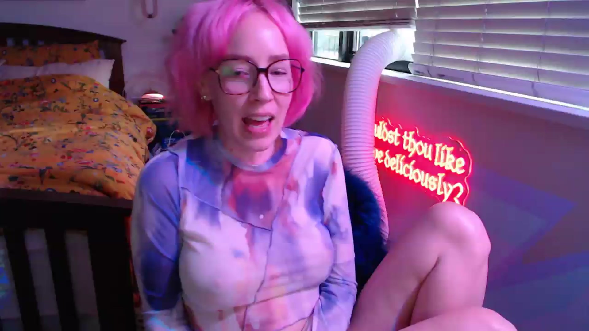 Gallery image thumbnail from NahlaHoney's myfreecams stream on, 07/04/2026, 04:33 image 11 of 20