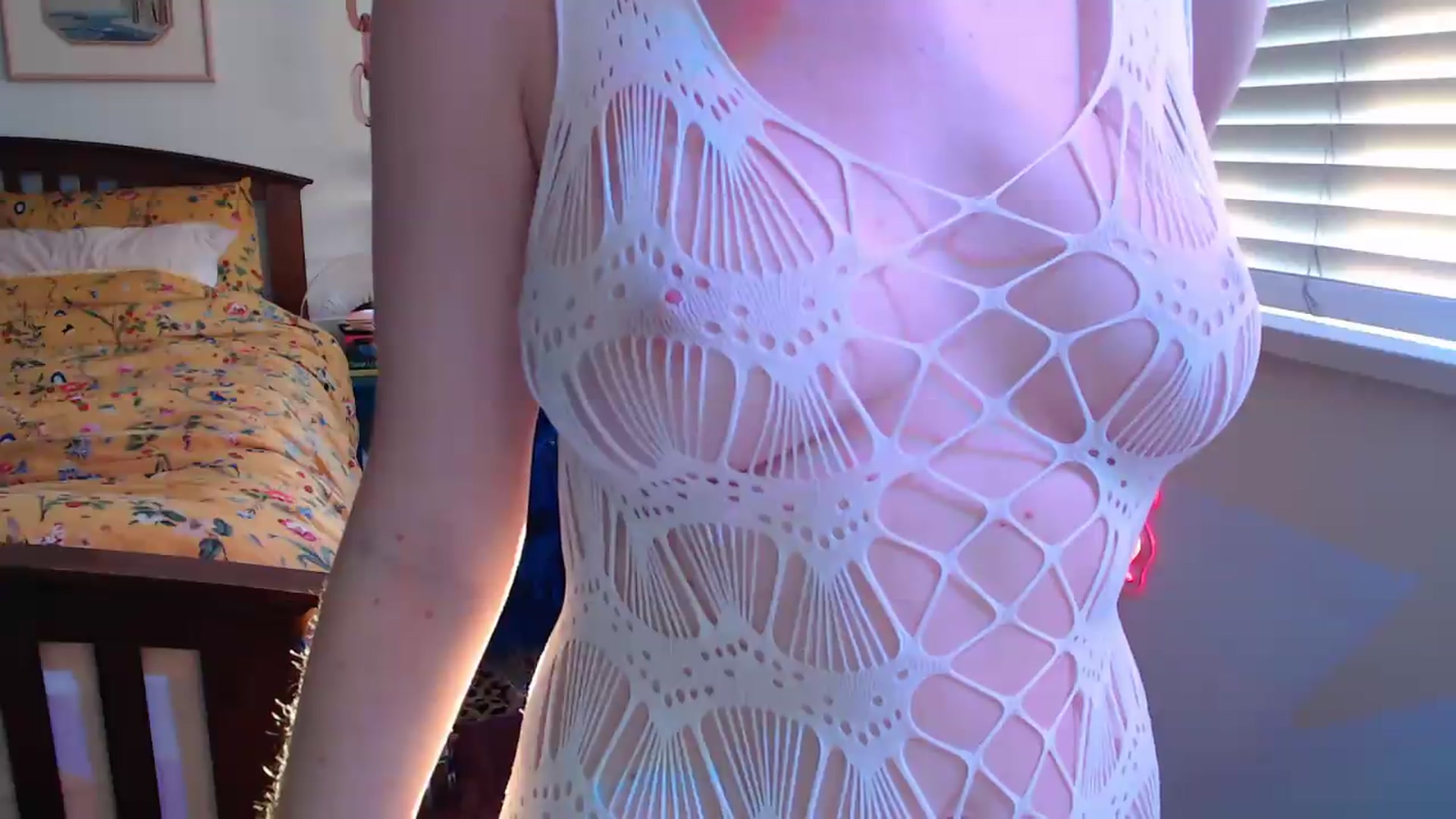 Gallery image thumbnail from NahlaHoney's myfreecams stream on, 07/07/2026, 03:43 image 19 of 20