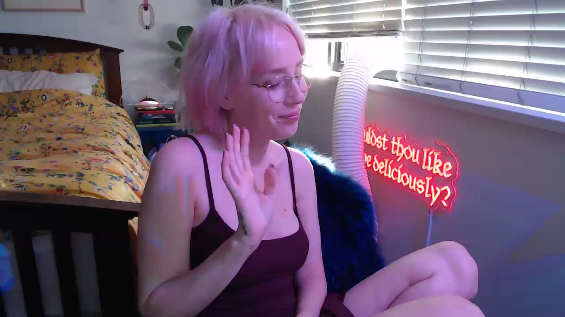 Gallery image thumbnail from NahlaHoney's myfreecams stream on, 07/09/2026, 04:44 image 7 of 20