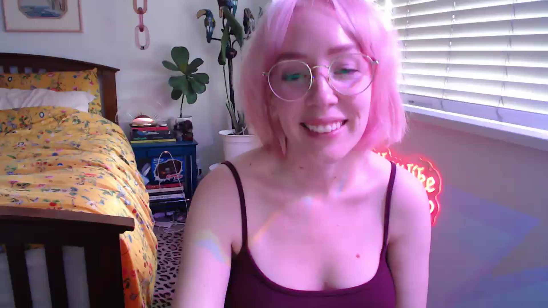 Gallery image thumbnail from NahlaHoney's myfreecams stream on, 07/09/2026, 04:44 image 4 of 20