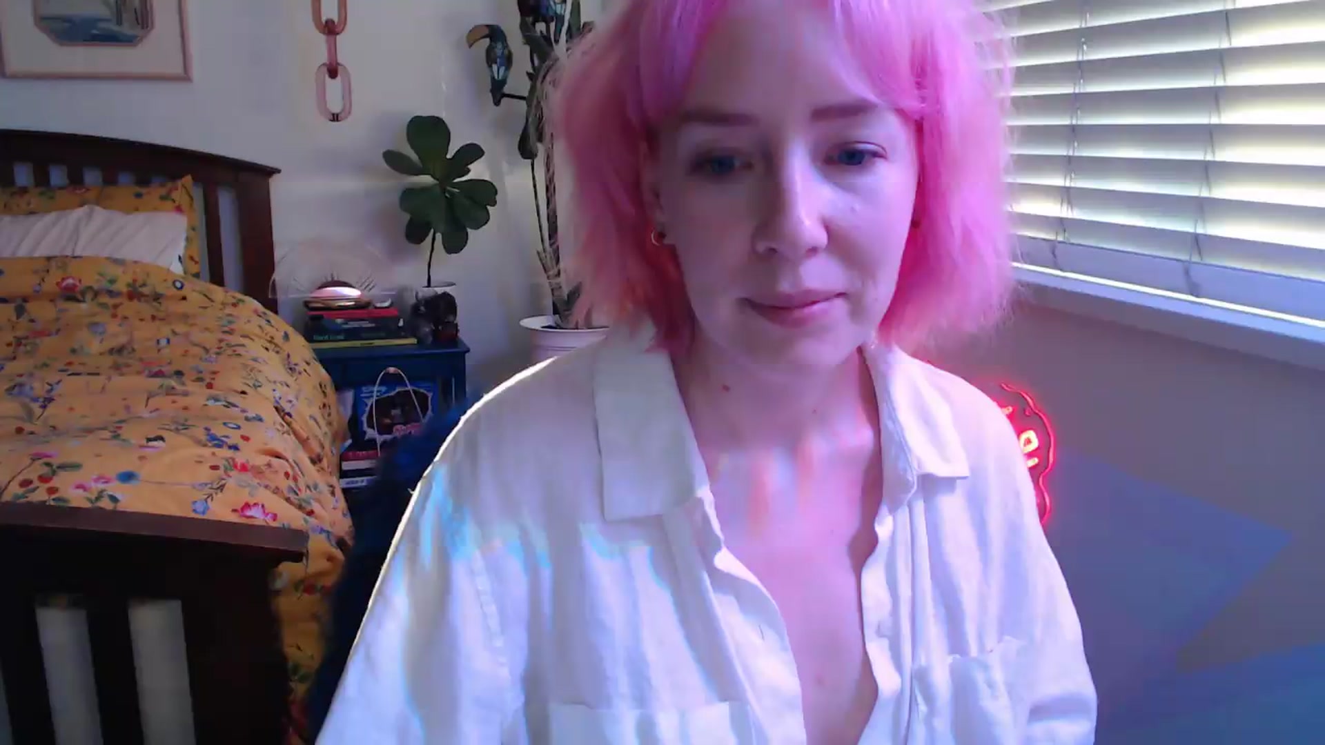 Gallery image thumbnail from NahlaHoney's myfreecams stream on, 07/11/2026, 04:24 image 10 of 20