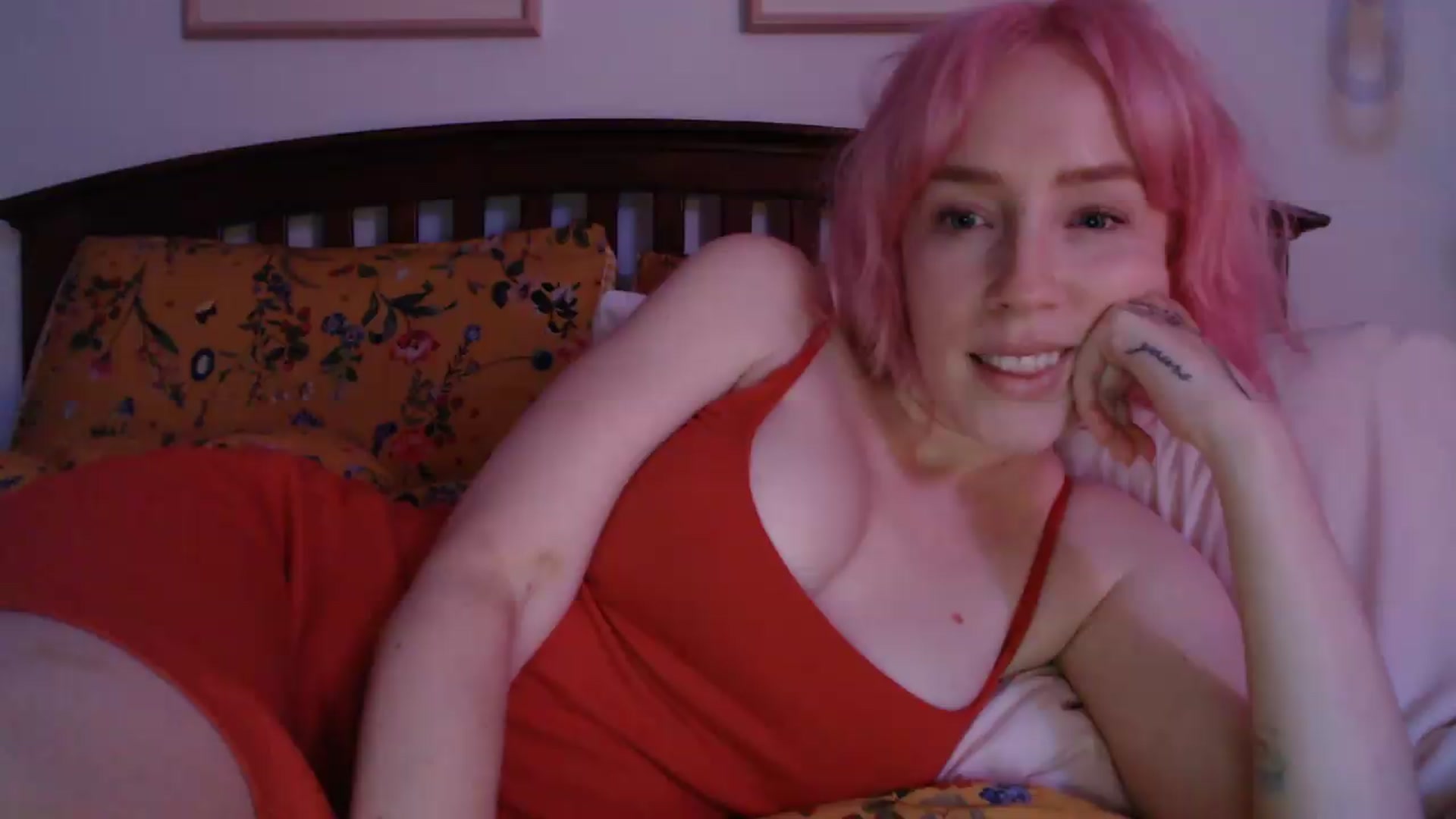Gallery image thumbnail from NahlaHoney's myfreecams stream on, 07/16/2026, 04:52 image 5 of 20