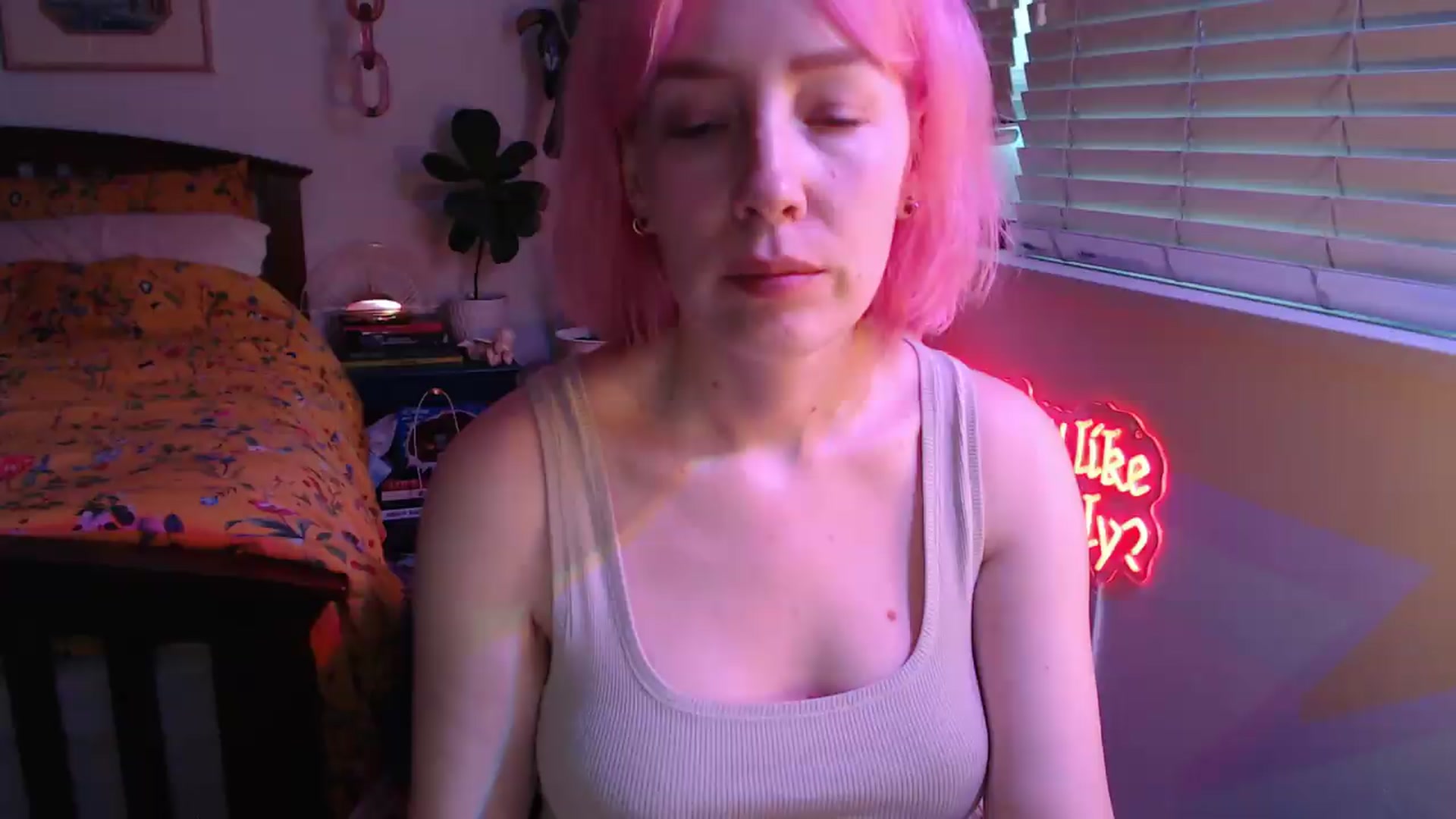 Gallery image thumbnail from NahlaHoney's myfreecams stream on, 07/17/2026, 03:57 image 19 of 20