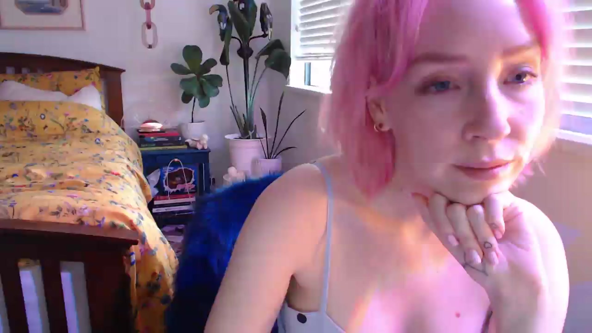 Gallery image thumbnail from NahlaHoney's myfreecams stream on, 07/18/2026, 04:19 image 13 of 20