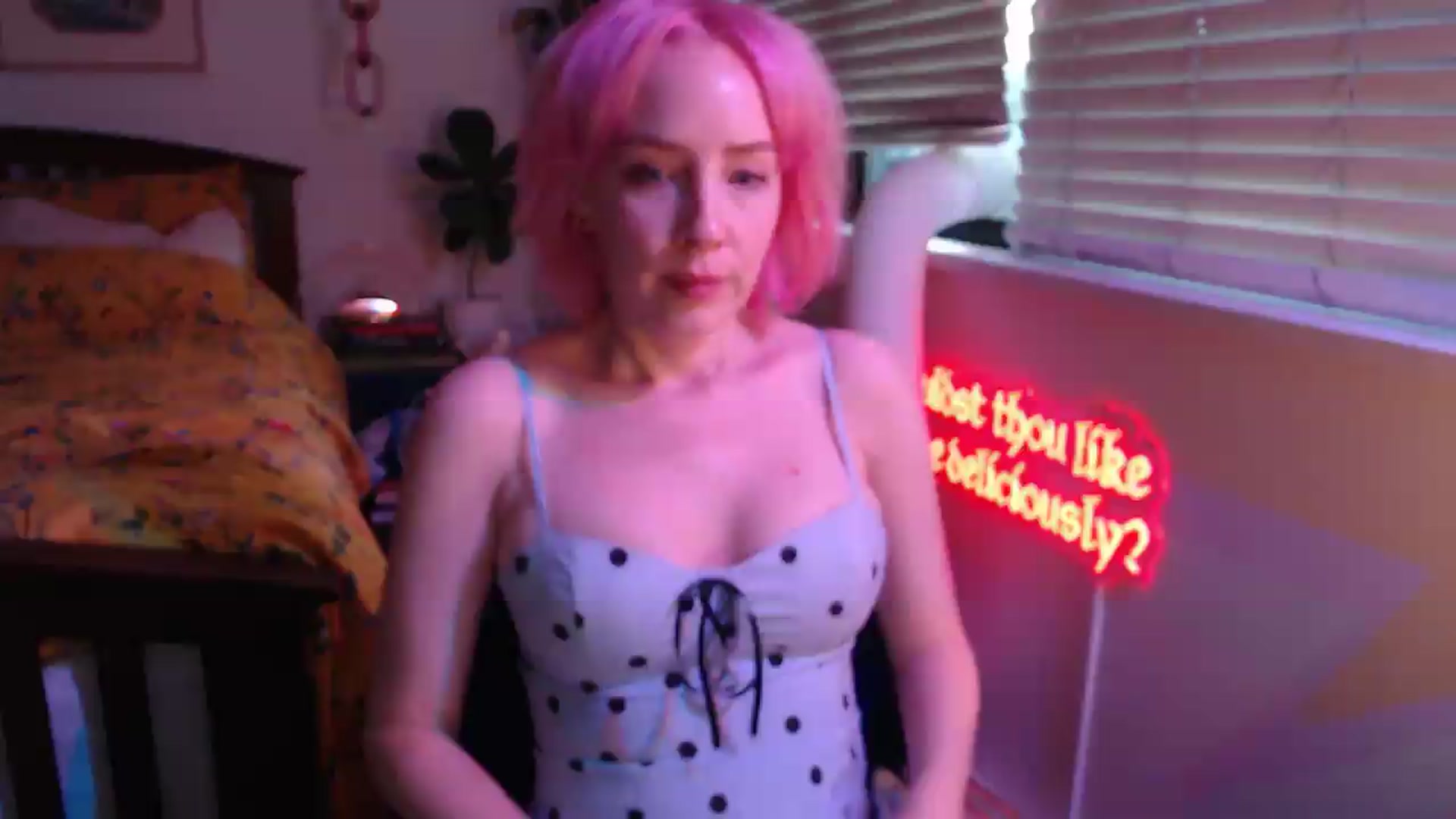 Gallery image thumbnail from NahlaHoney's myfreecams stream on, 07/18/2026, 04:19 image 19 of 20