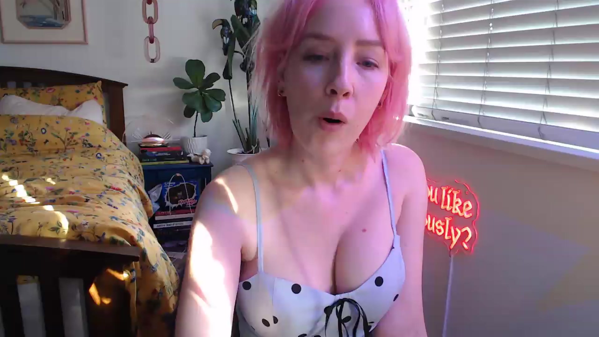 Gallery image thumbnail from NahlaHoney's myfreecams stream on, 07/18/2026, 04:19 image 8 of 20