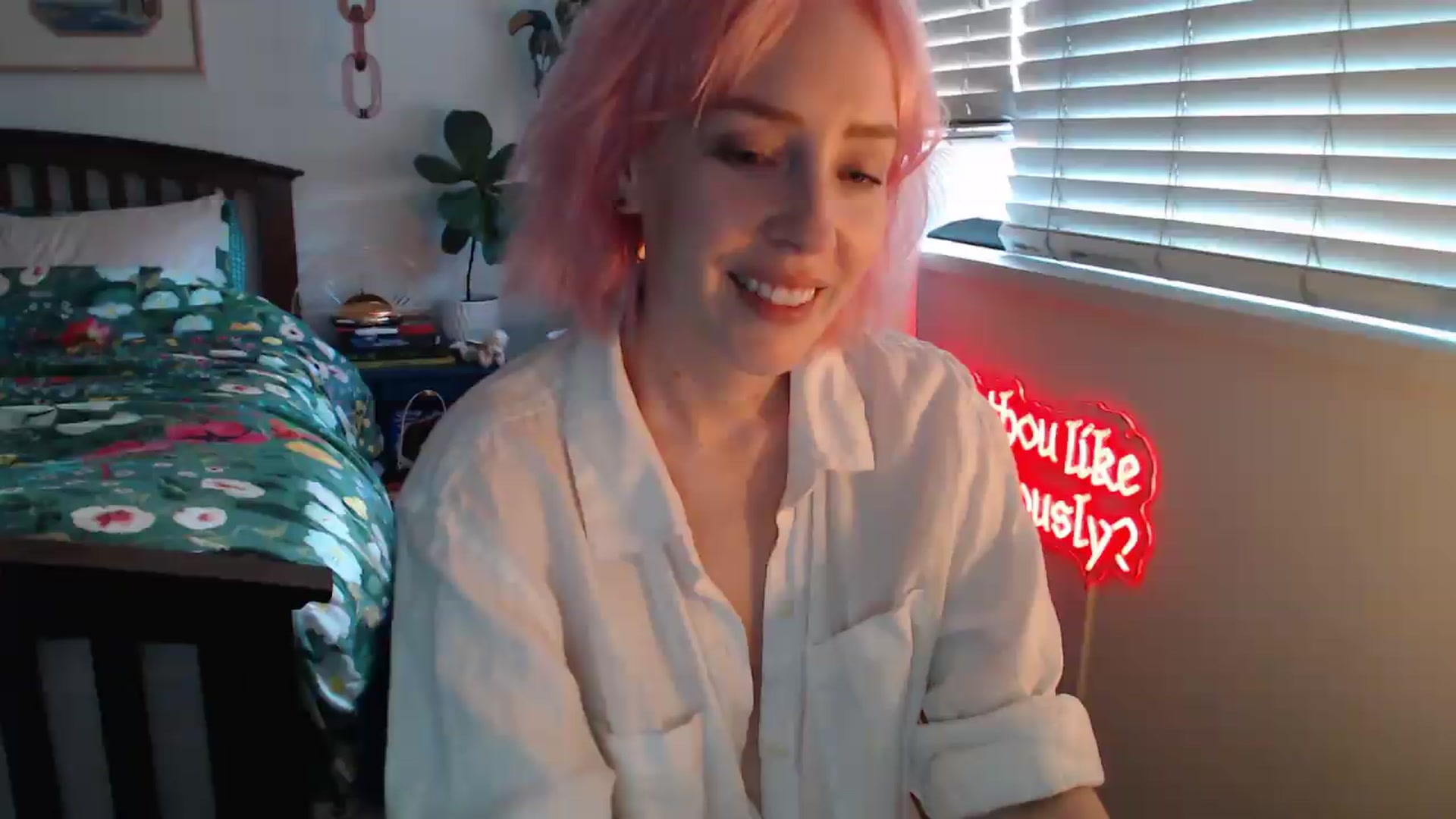 Gallery image thumbnail from NahlaHoney's myfreecams stream on, 07/20/2026, 04:41 image 12 of 20